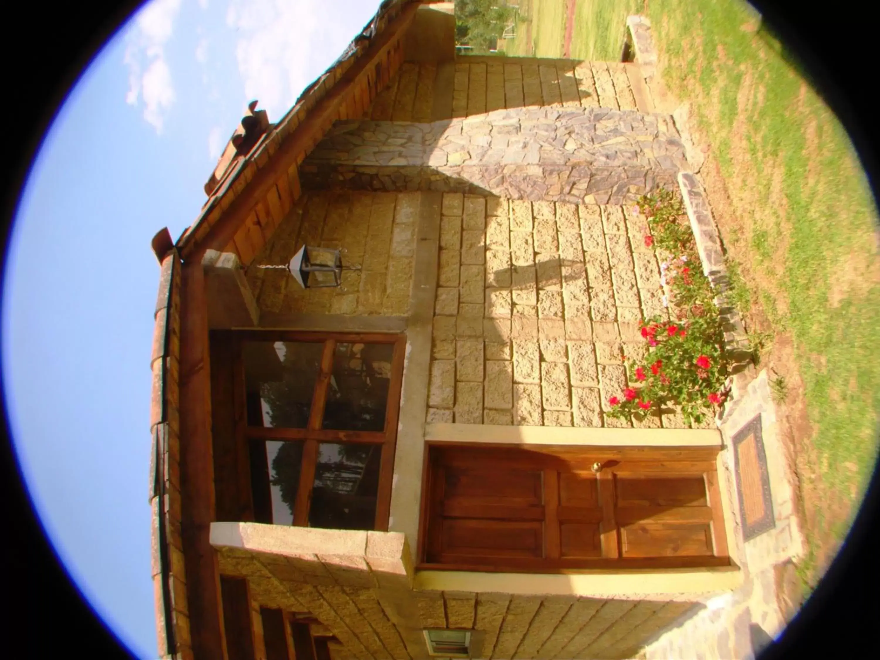 Property Building in Cabañas La Cascada