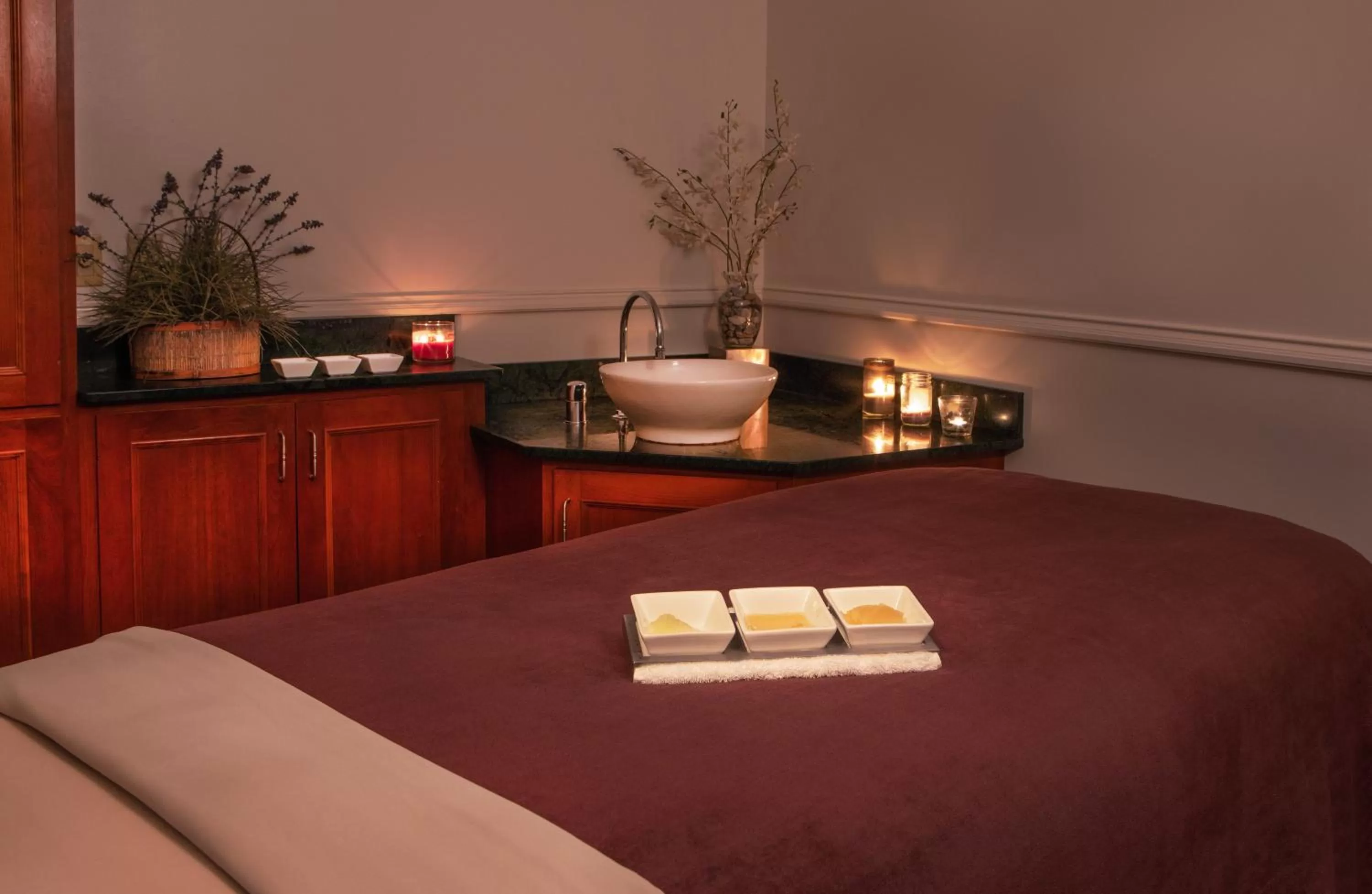Spa and wellness centre/facilities, Bed in The Equinox Golf Resort & Spa