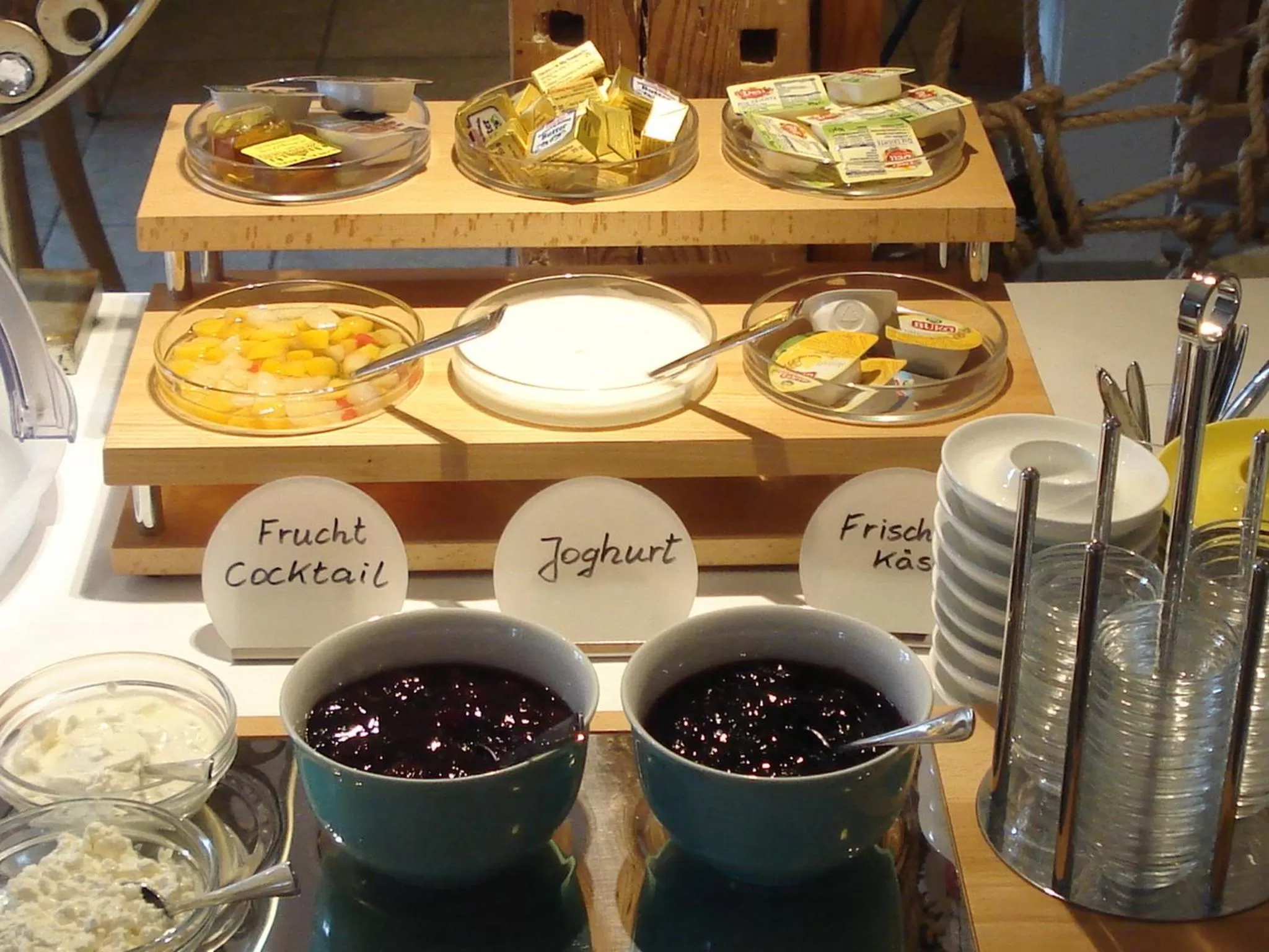 Continental breakfast in Hotel Pension Zur Fährbrücke