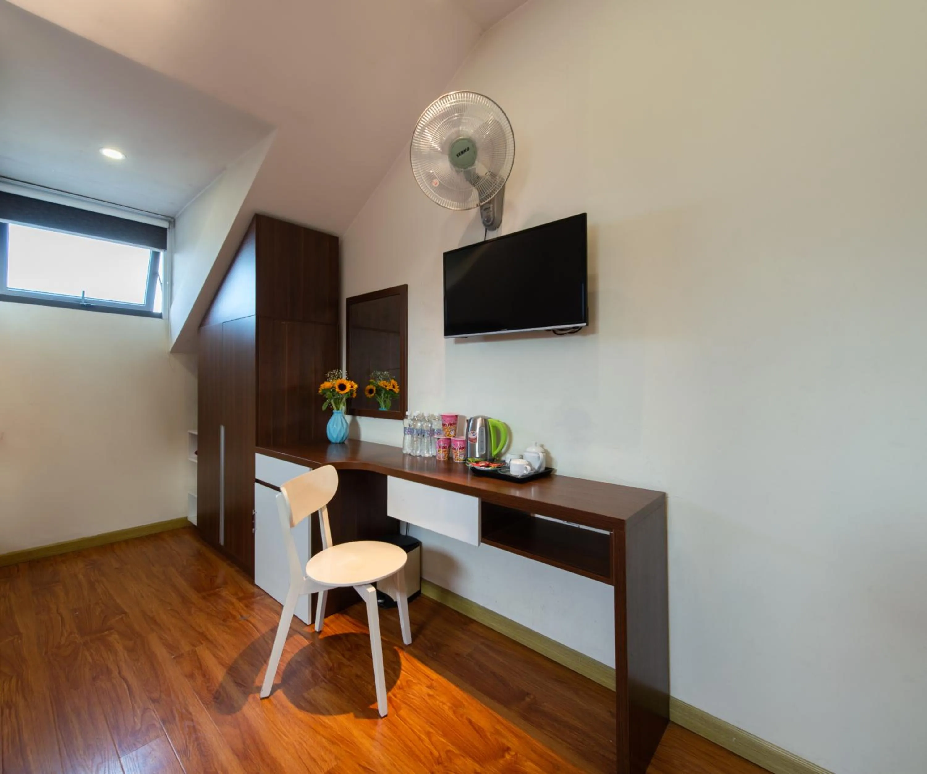 wardrobe in Tasme Hotel