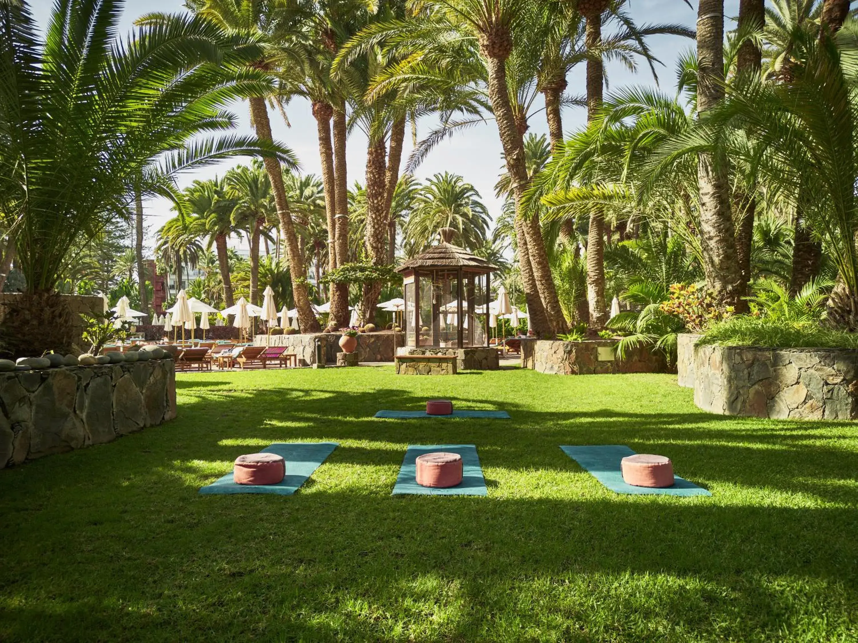 Activities, Garden in Seaside Palm Beach