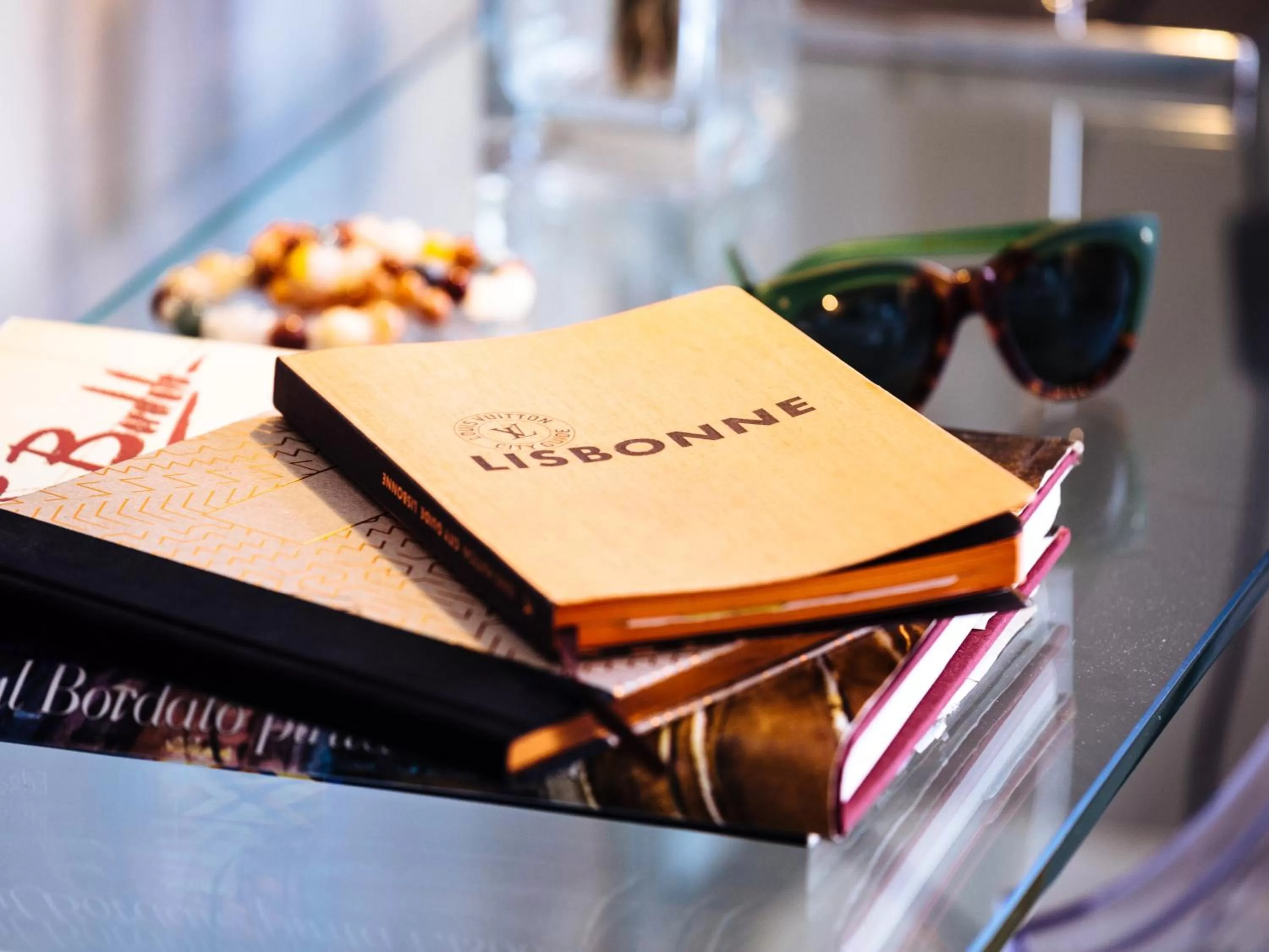 Photo of the whole room in Dear Lisbon - Gallery House