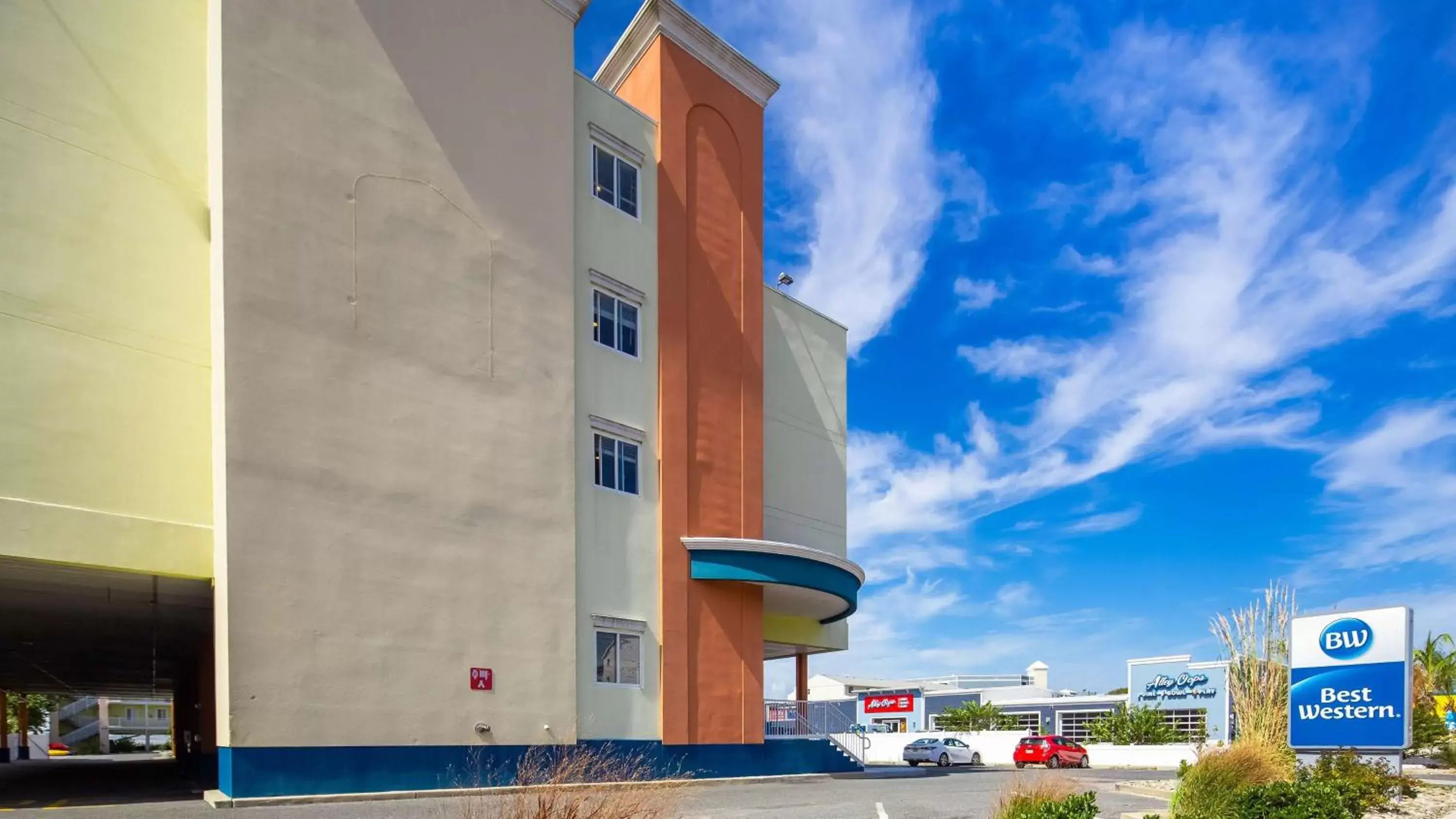 Property Building in Best Western Ocean City Hotel and Suites
