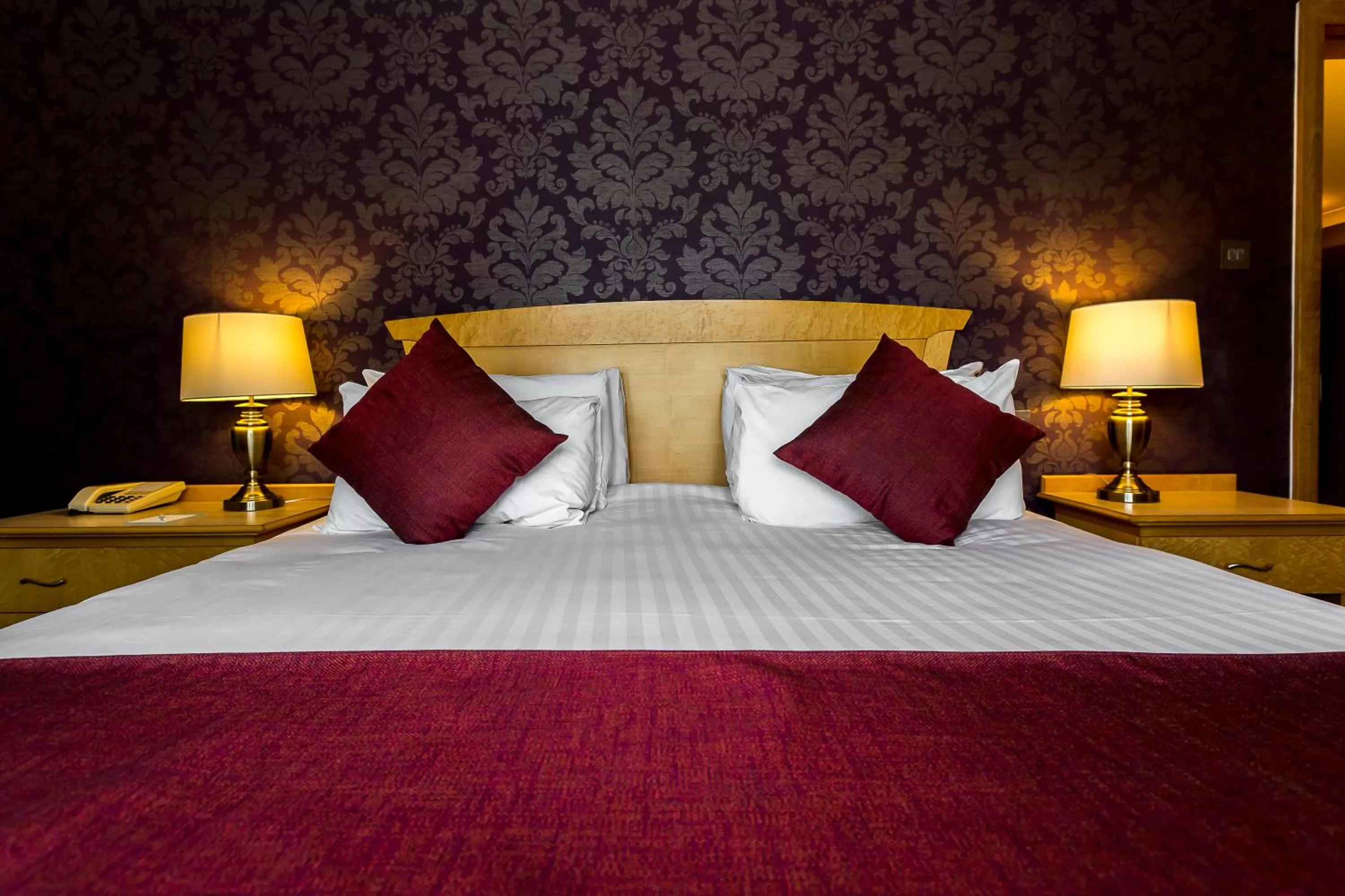 Bed in Hellidon Lakes Hotel