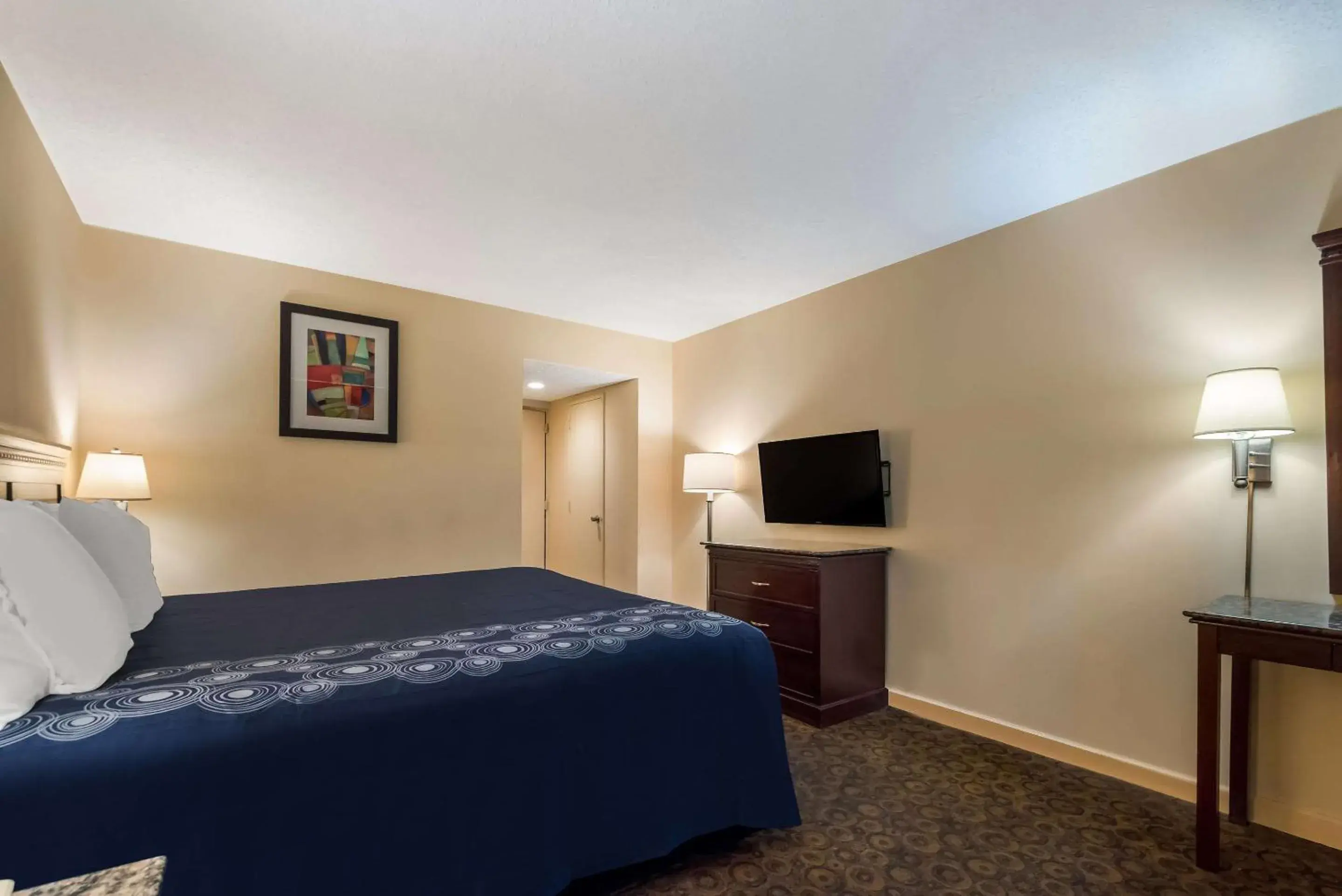 Bedroom, Bed in Rodeway Inn