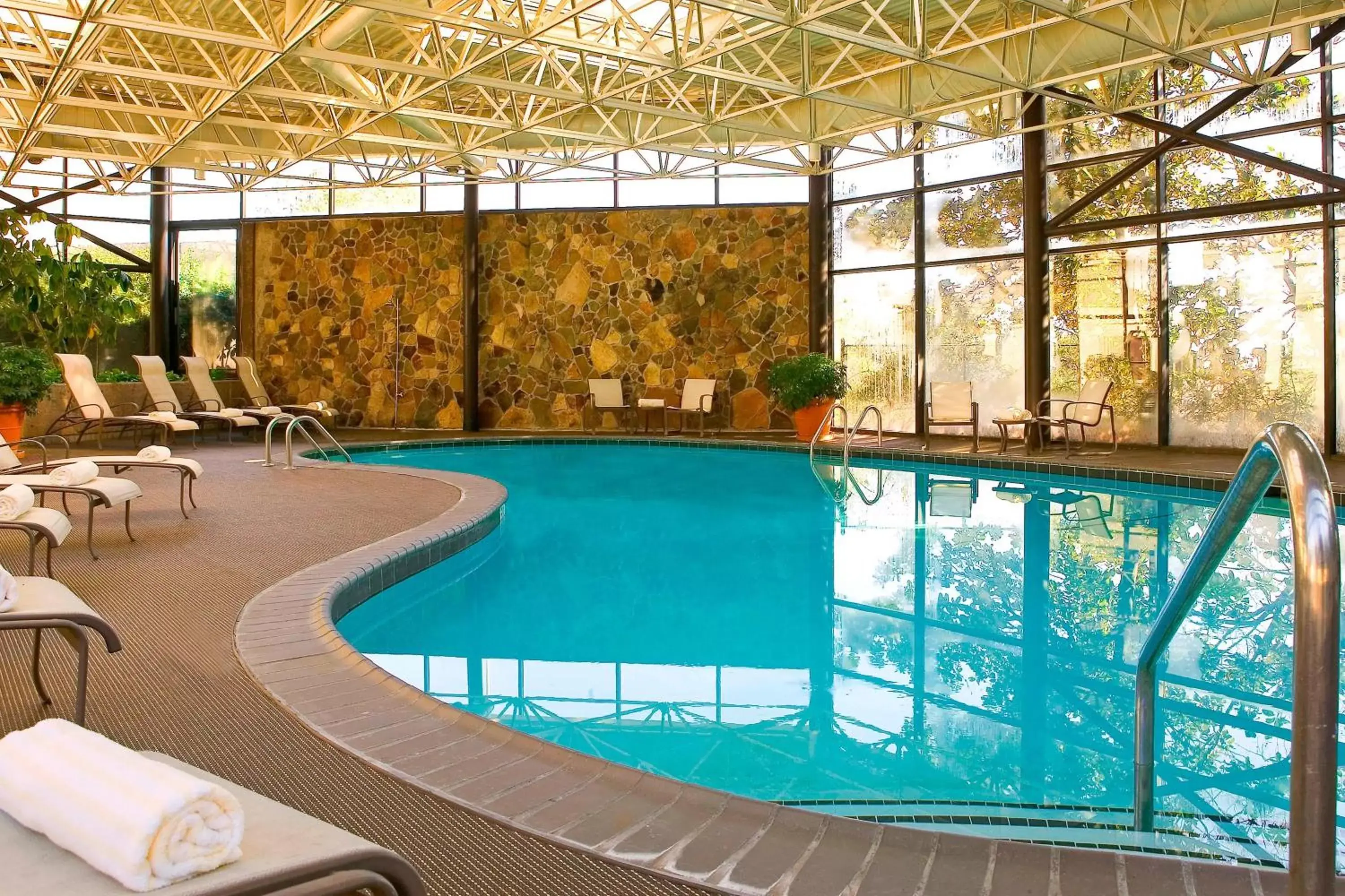 Swimming Pool in The Westin Atlanta Airport