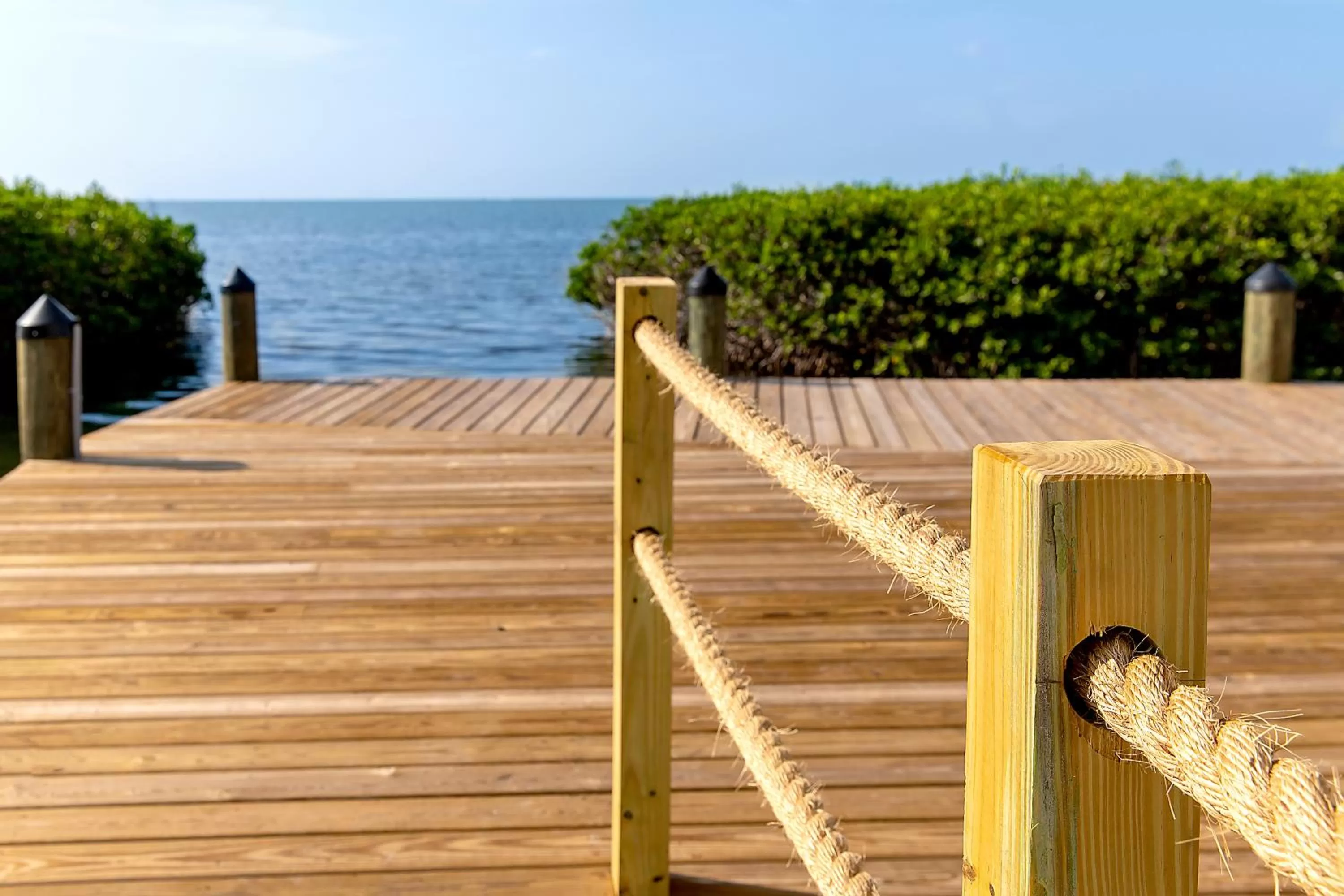 Beach in Fisher Inn Resort & Marina