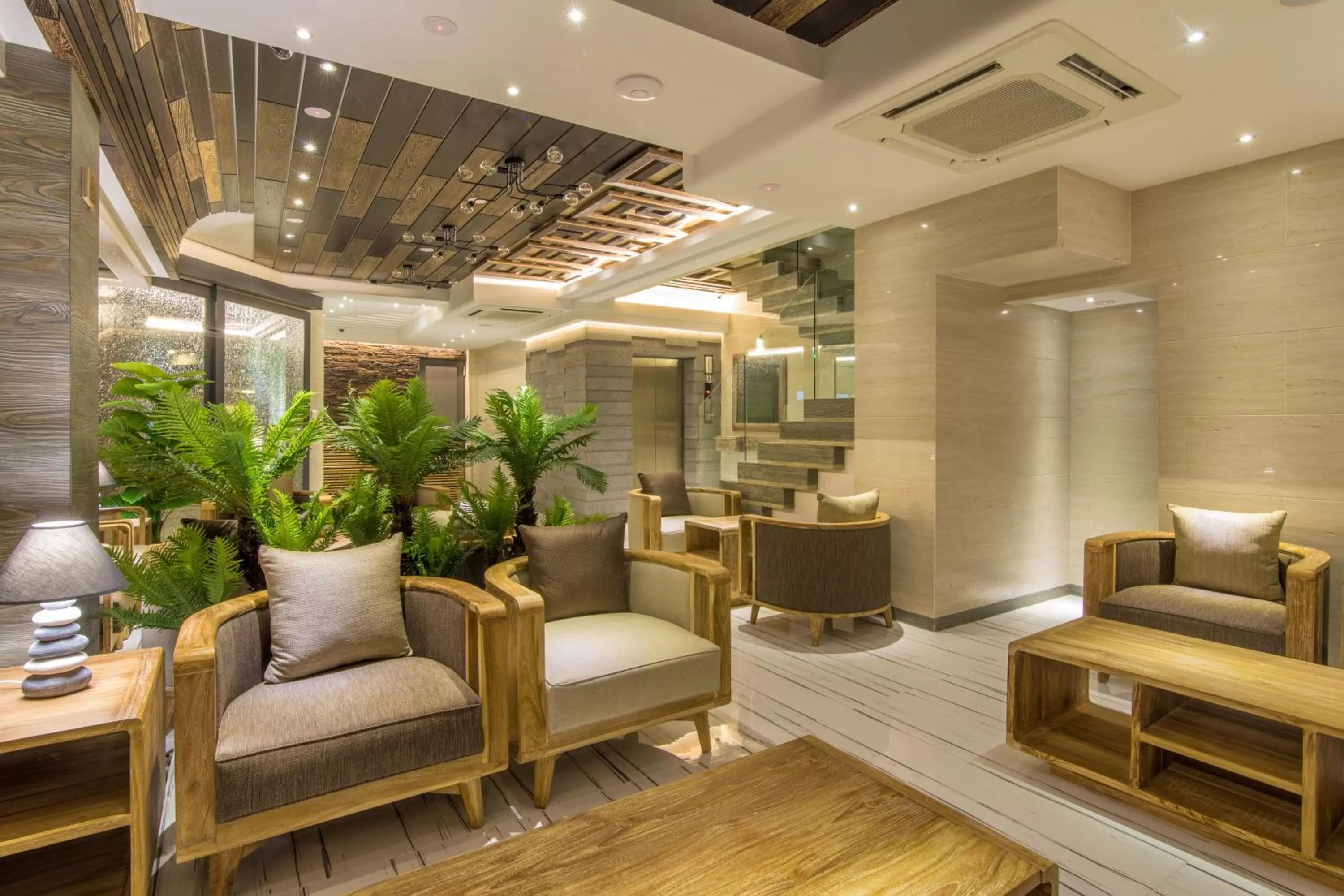 Lobby or reception in Samann Grand