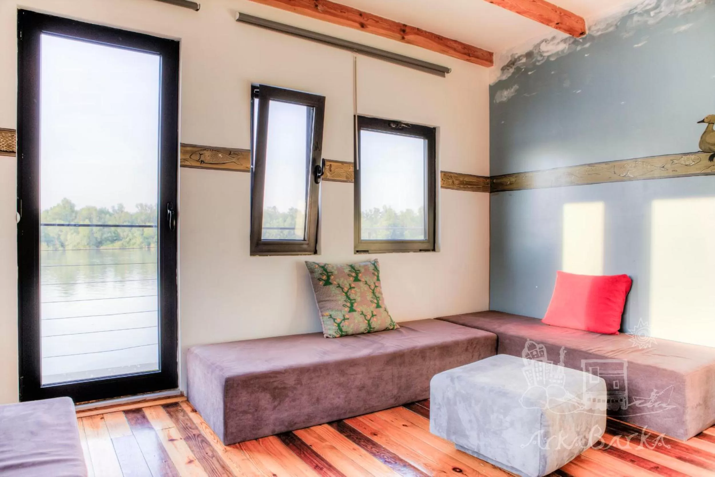 Spring in ArkaBarka 2- Floating Dream Rooms and Apartments