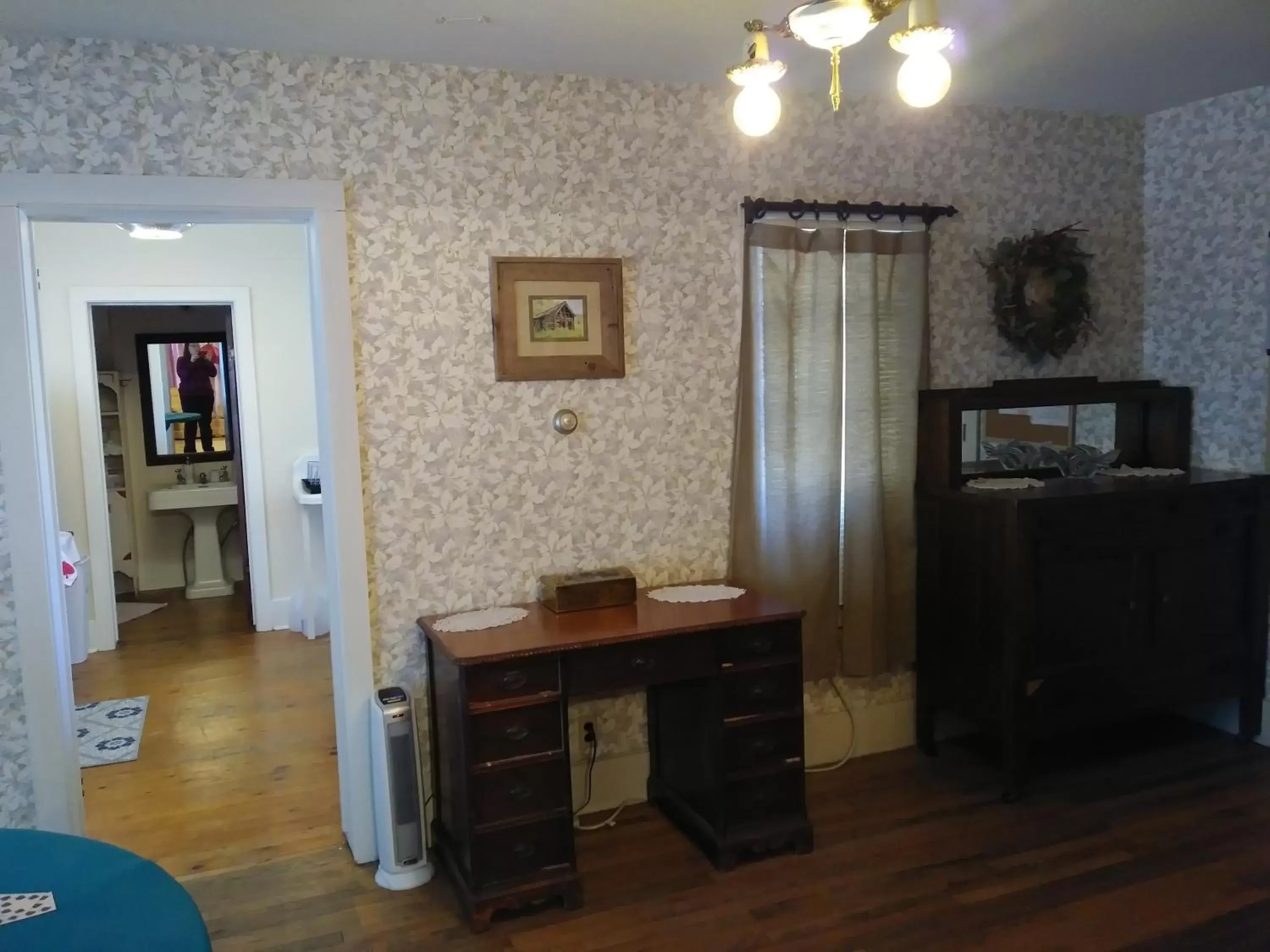 TV/Entertainment Center in The Sturgis Motel