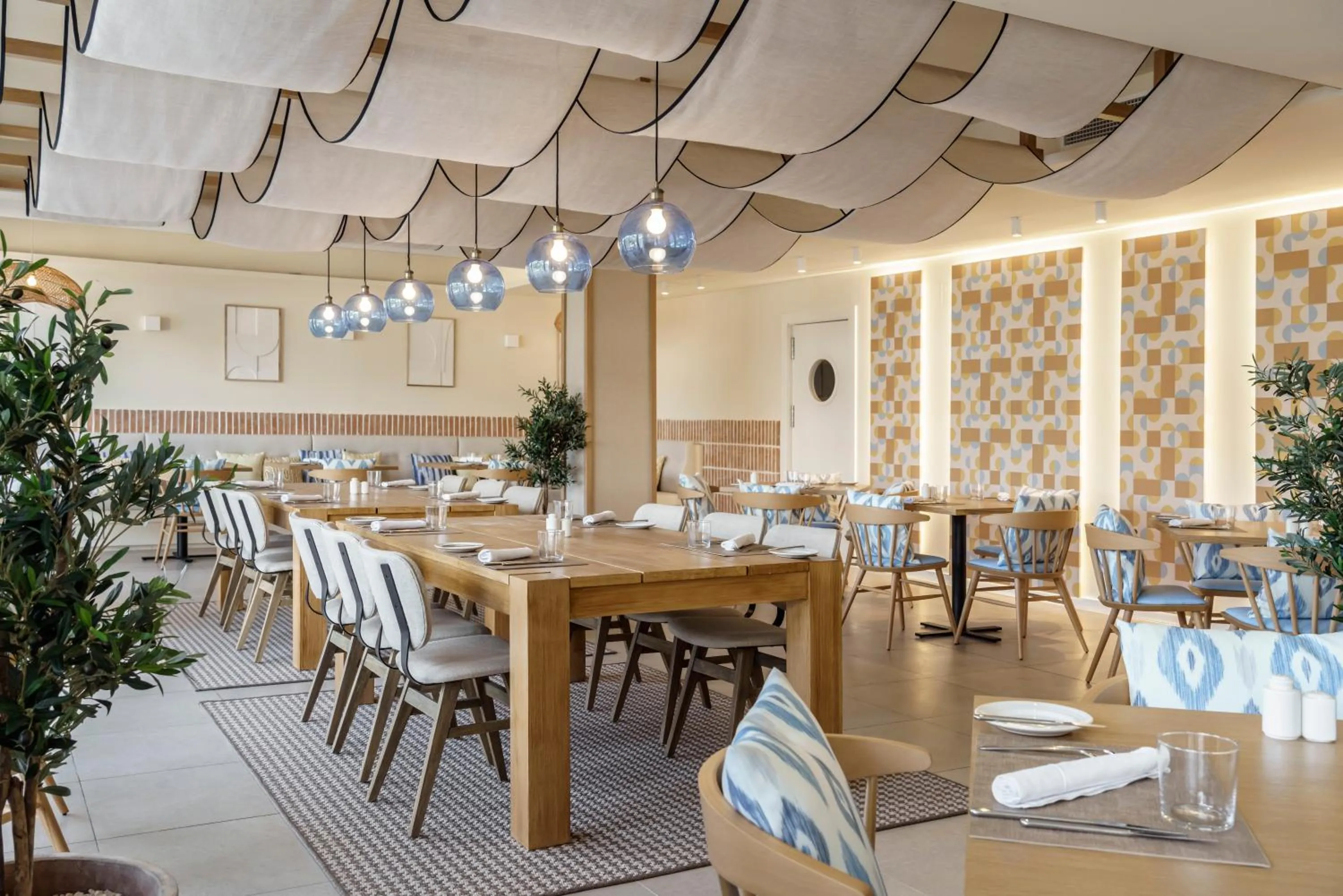 Restaurant/places to eat in AluaSoul Mallorca Resort - Adults only