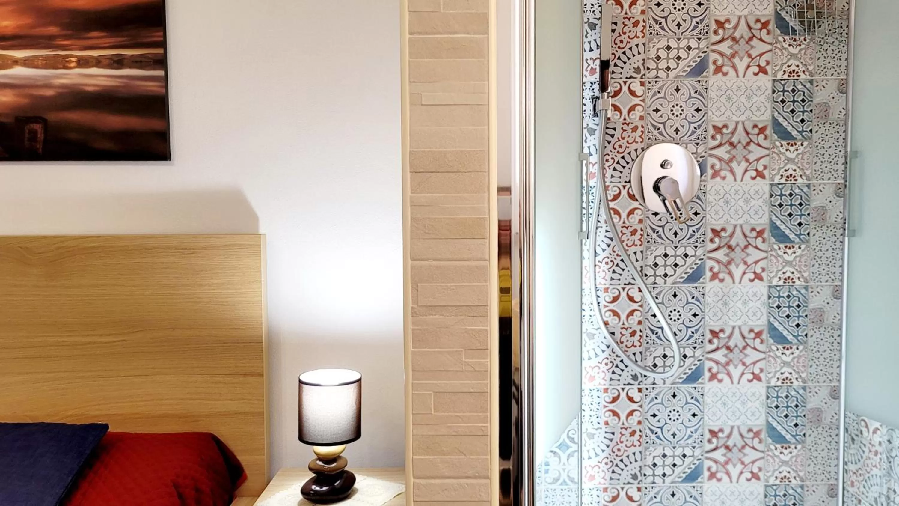 Bathroom in Zanzi 's Charming Rooms