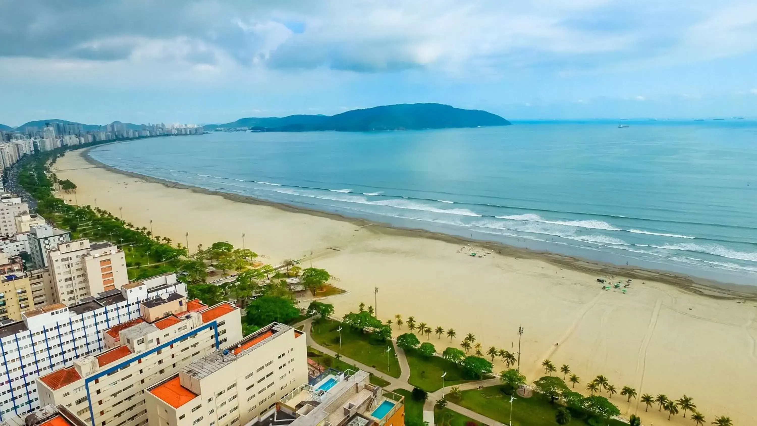 Beach, Bird's-eye View in Park Inn by Radisson Santos