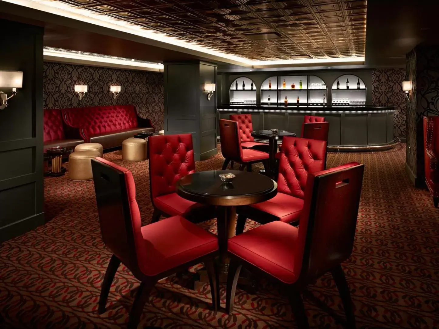 Lounge or bar, Lounge/Bar in Omni William Penn Hotel