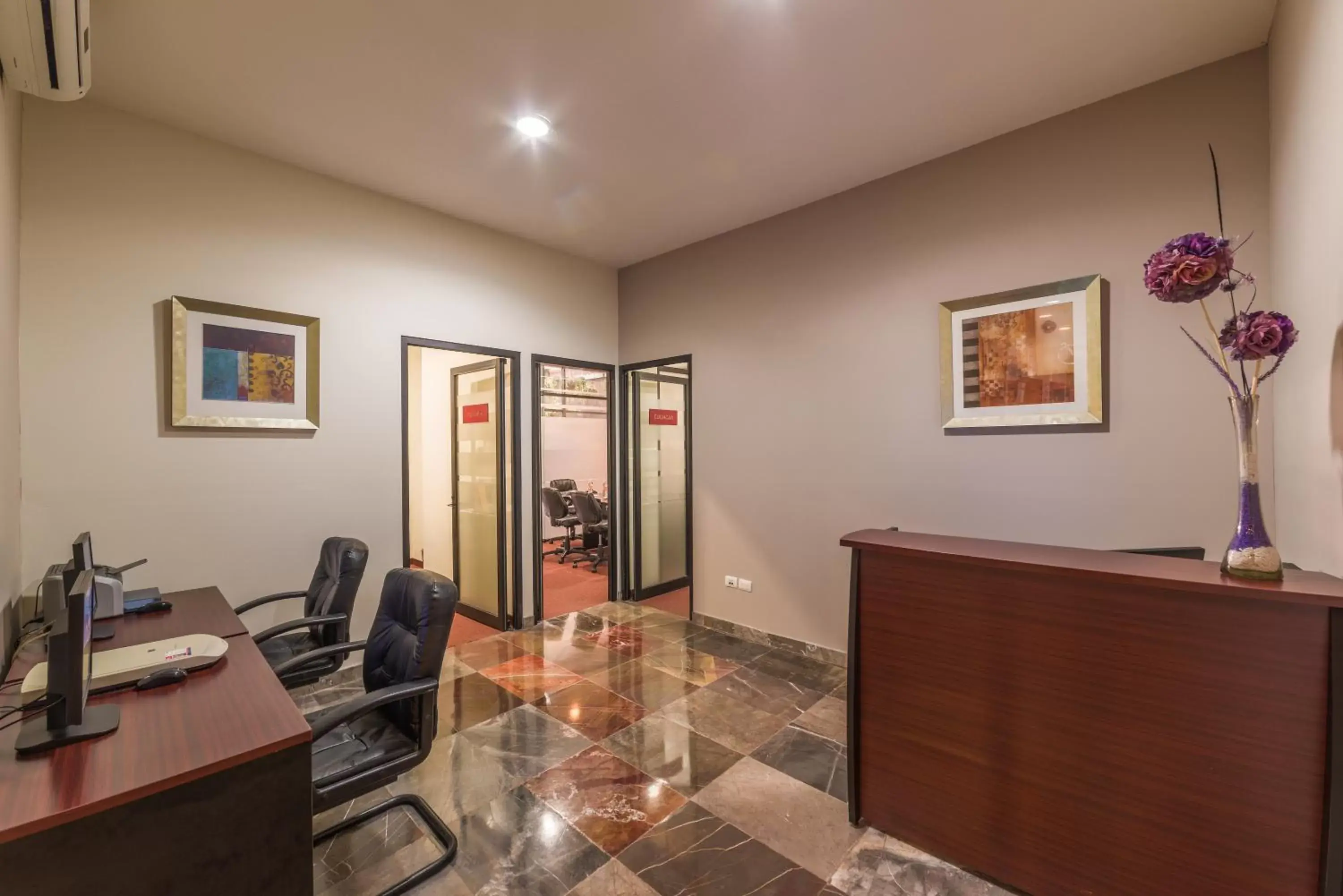 Business facilities, Lobby/Reception in Wyndham Executivo Culiacan