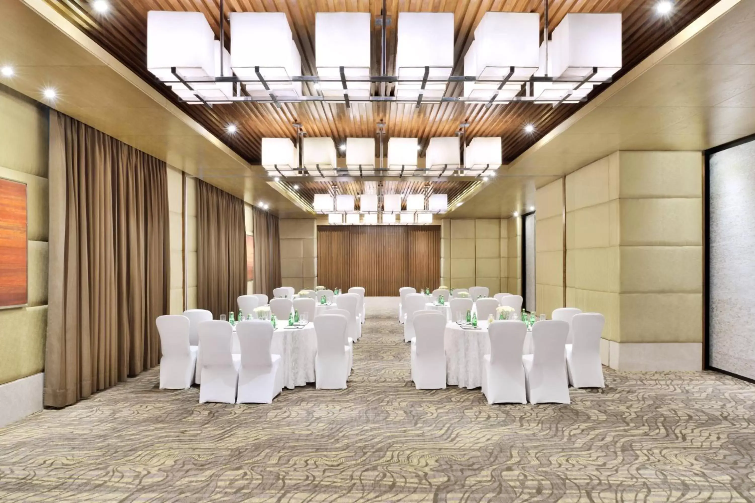 Living room, Banquet Facilities in JW Marriott Hotel Chandigarh