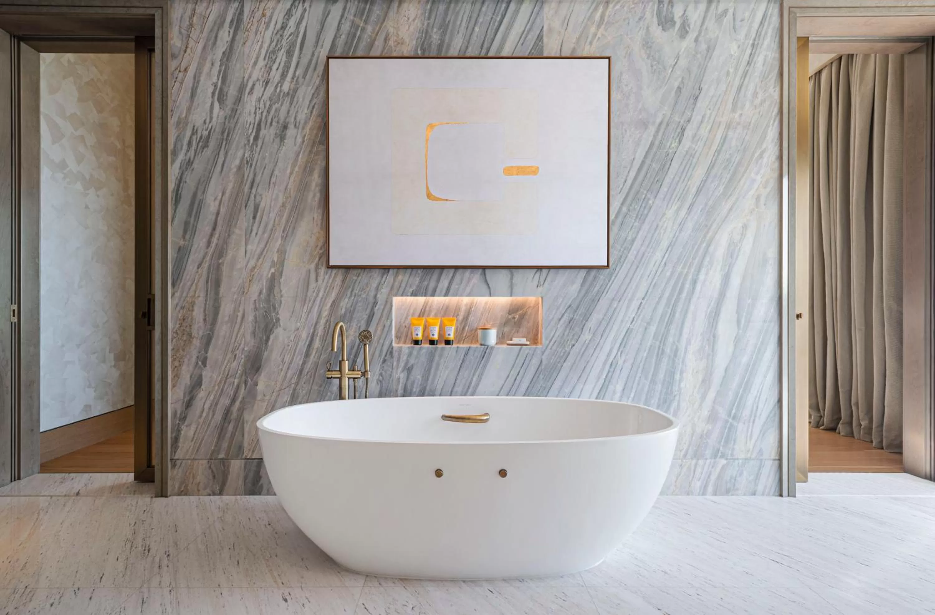 Bathroom in Jumeirah Al Naseem Dubai