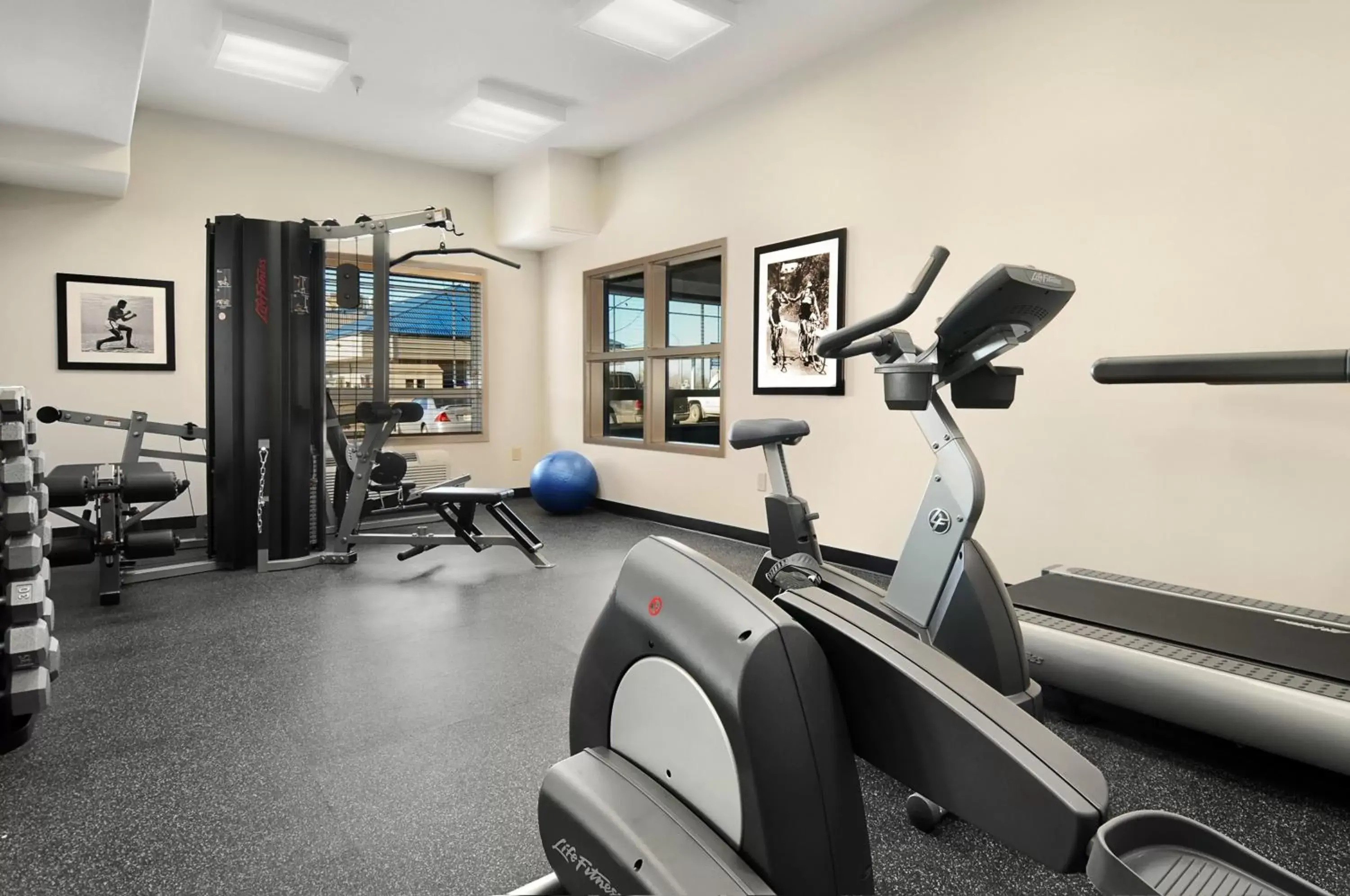 Fitness Center/Facilities in Canalta Hotel Tisdale