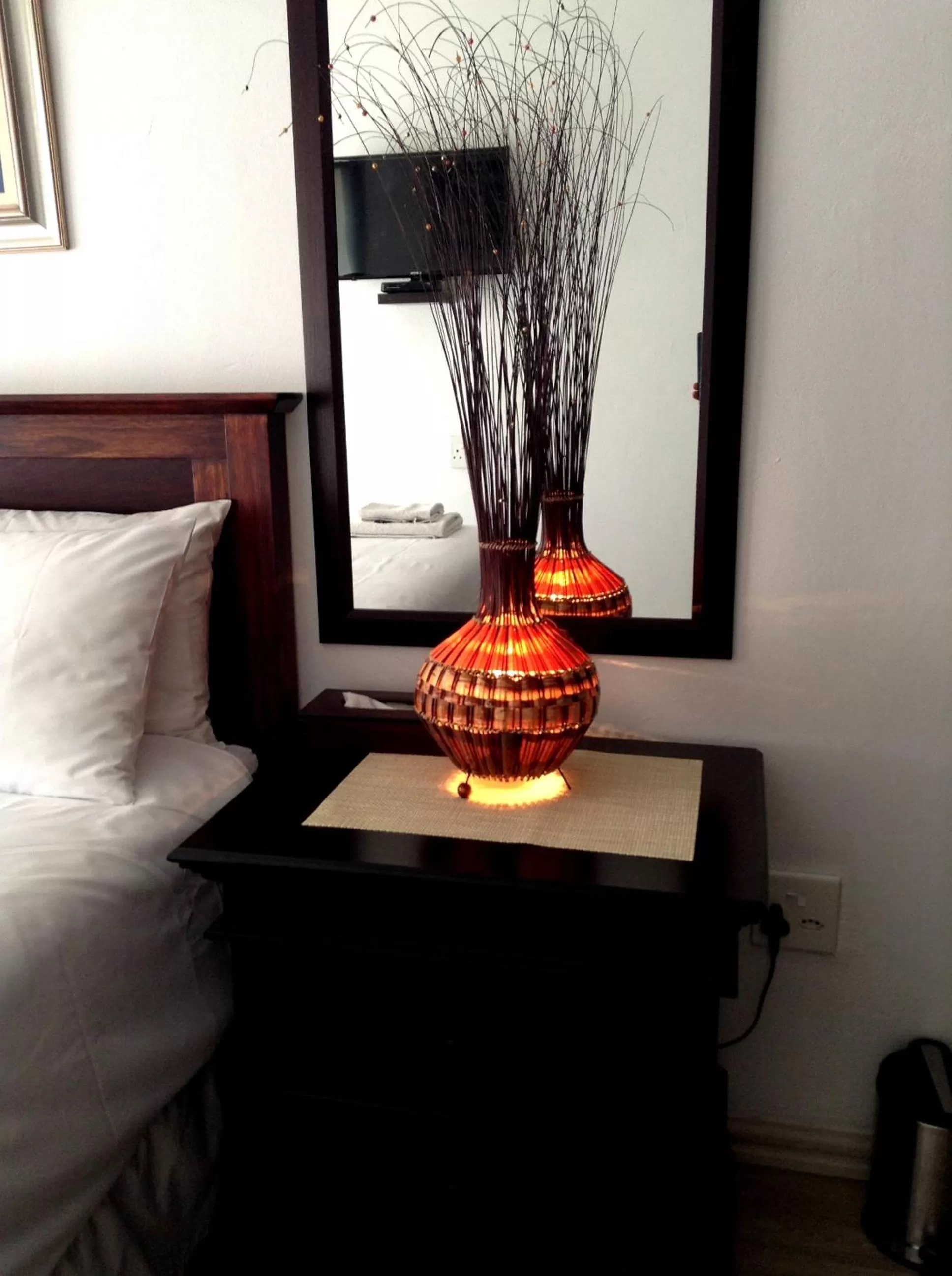 Bedroom, Bed in Majestic