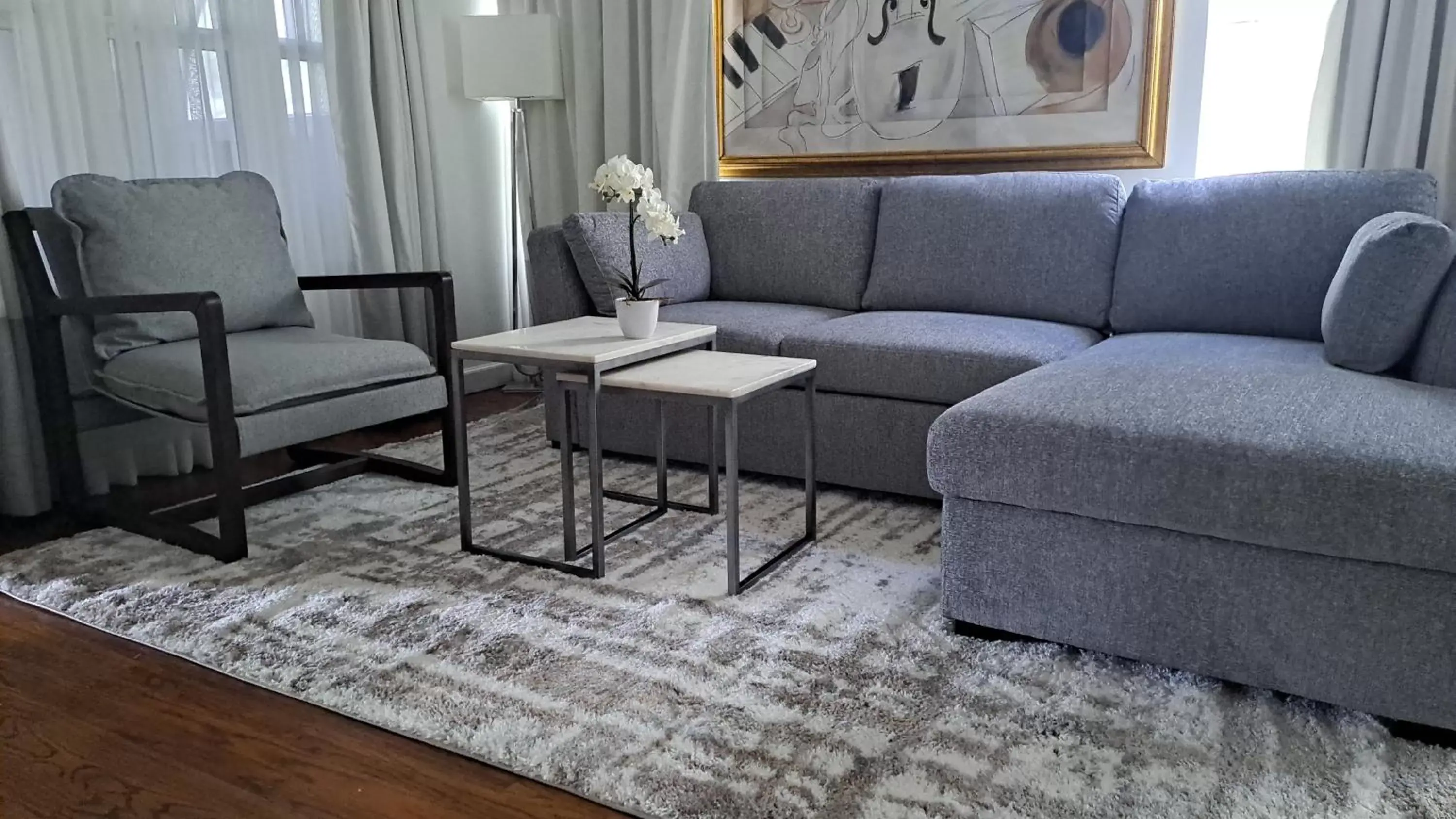 Living room, Seating Area in Villa Italia South Beach