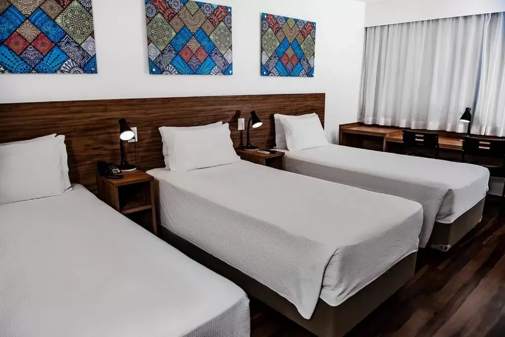 Bedroom, Bed in Trade Hotel