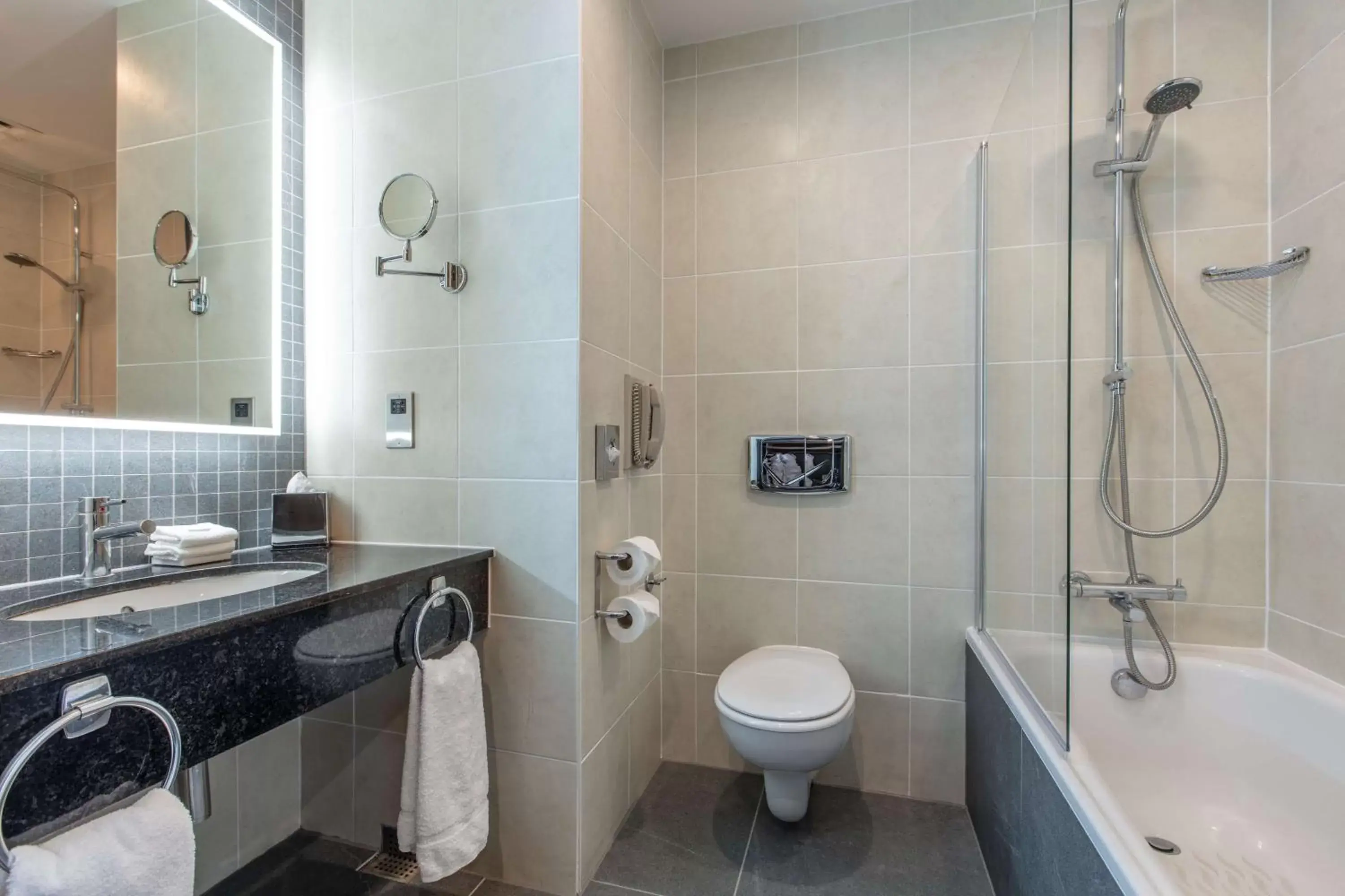Shower, Bathroom in Radisson Blu Hotel Belfast