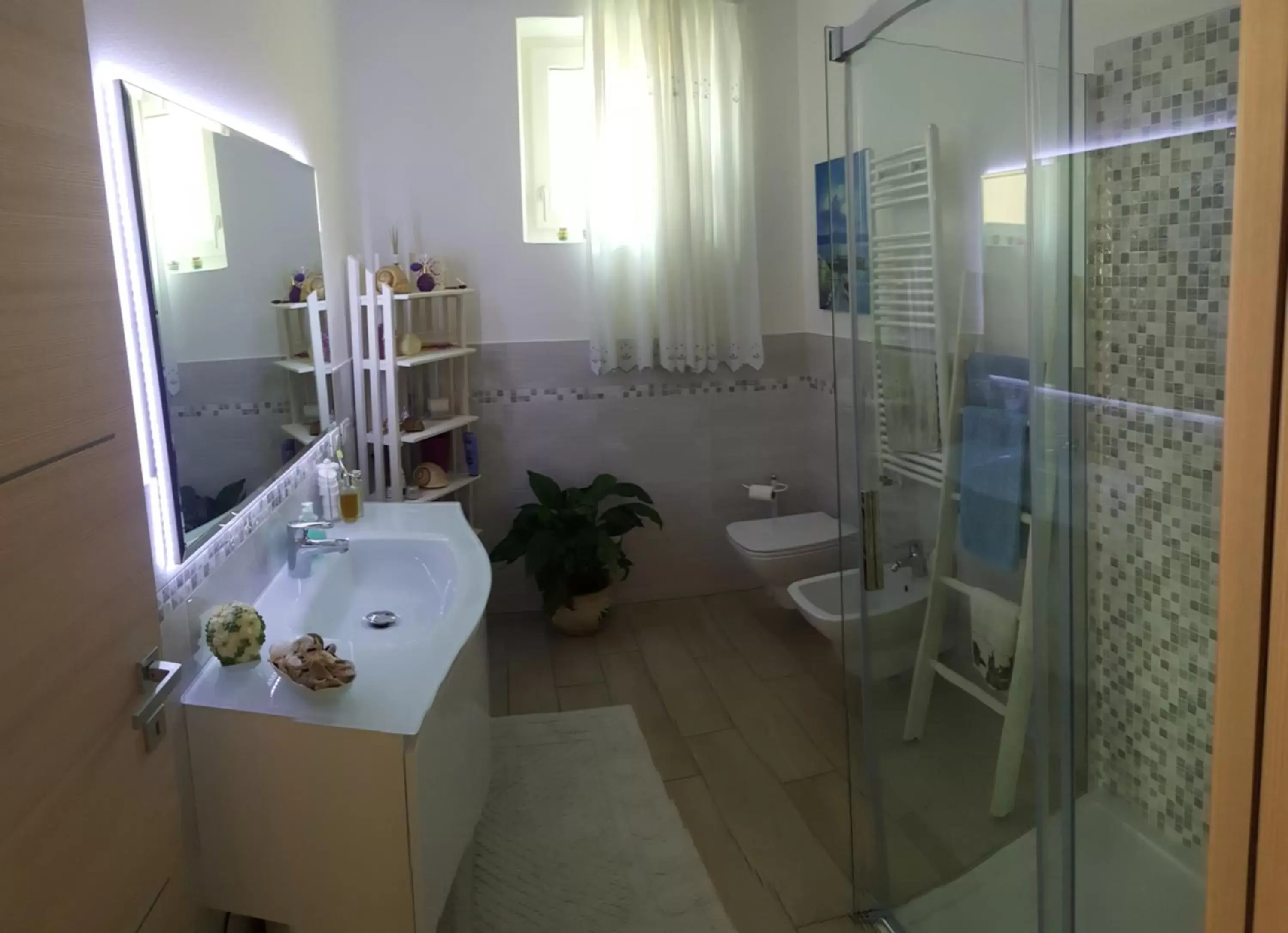 Bathroom in Mimosa Apartments