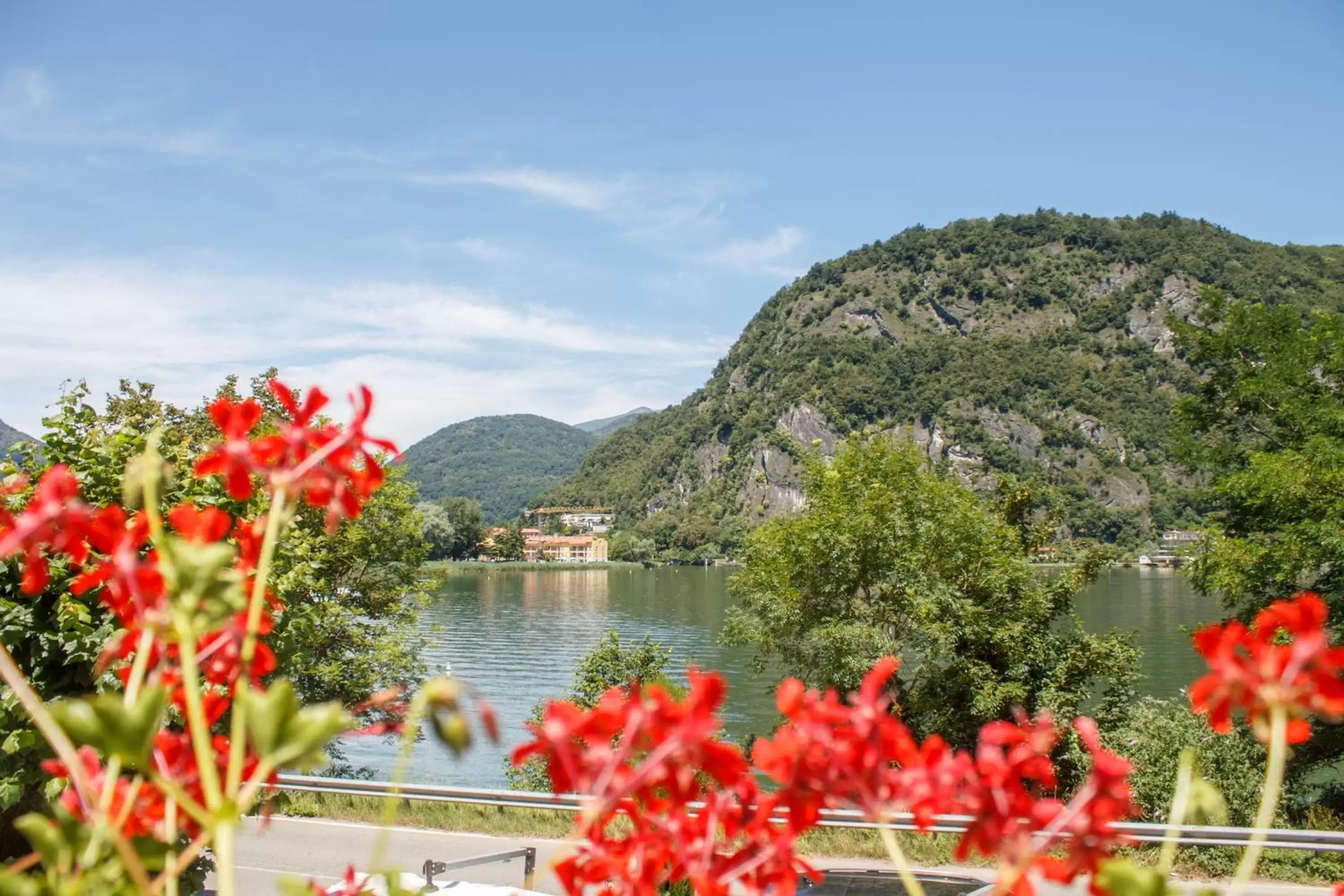 Lake view in Hotel Grotto Bagat