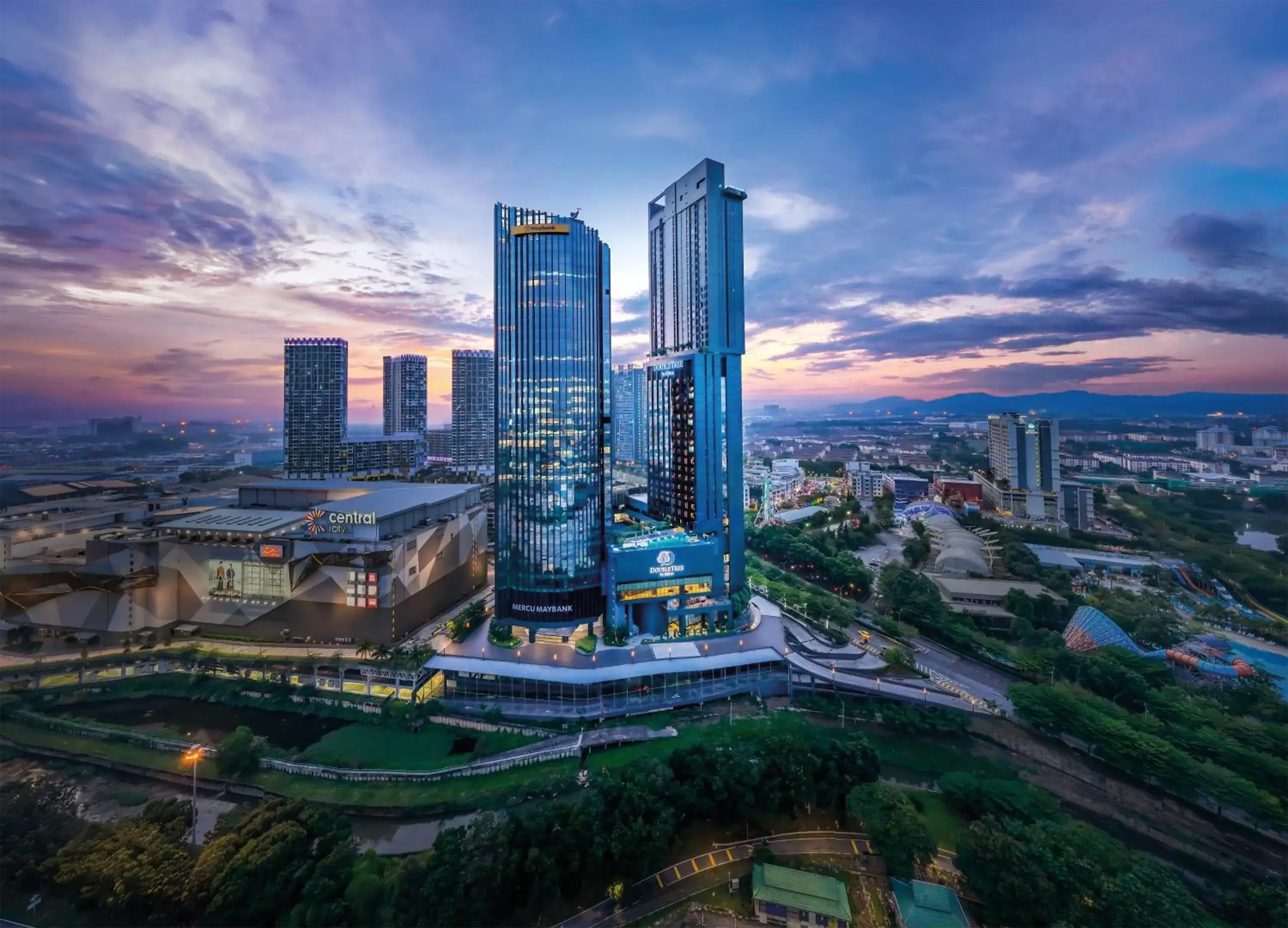 City view, Bird's-eye View in Doubletree By Hilton Shah Alam I-City