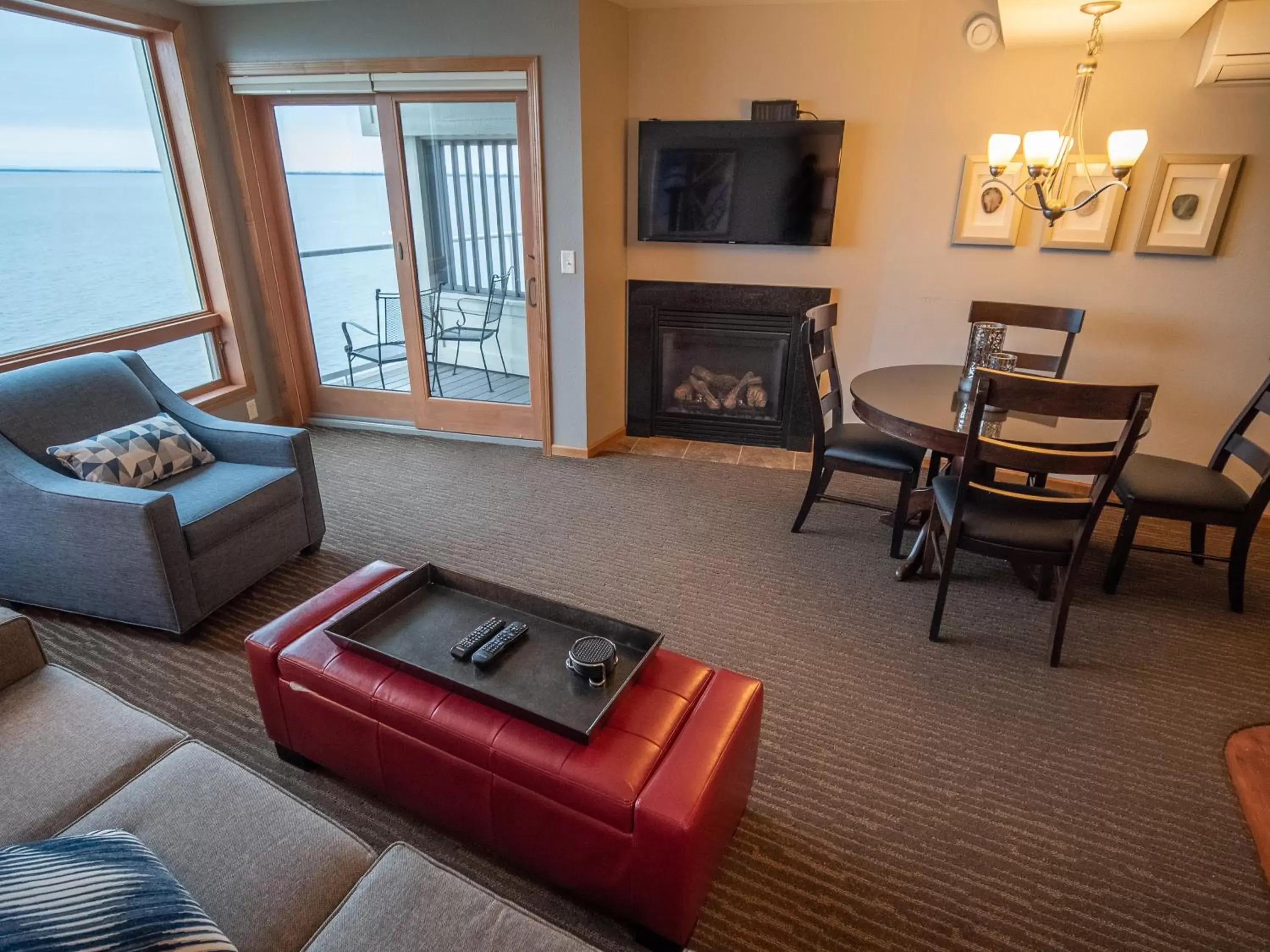 One-Bedroom Condo in Beacon Pointe on Lake Superior