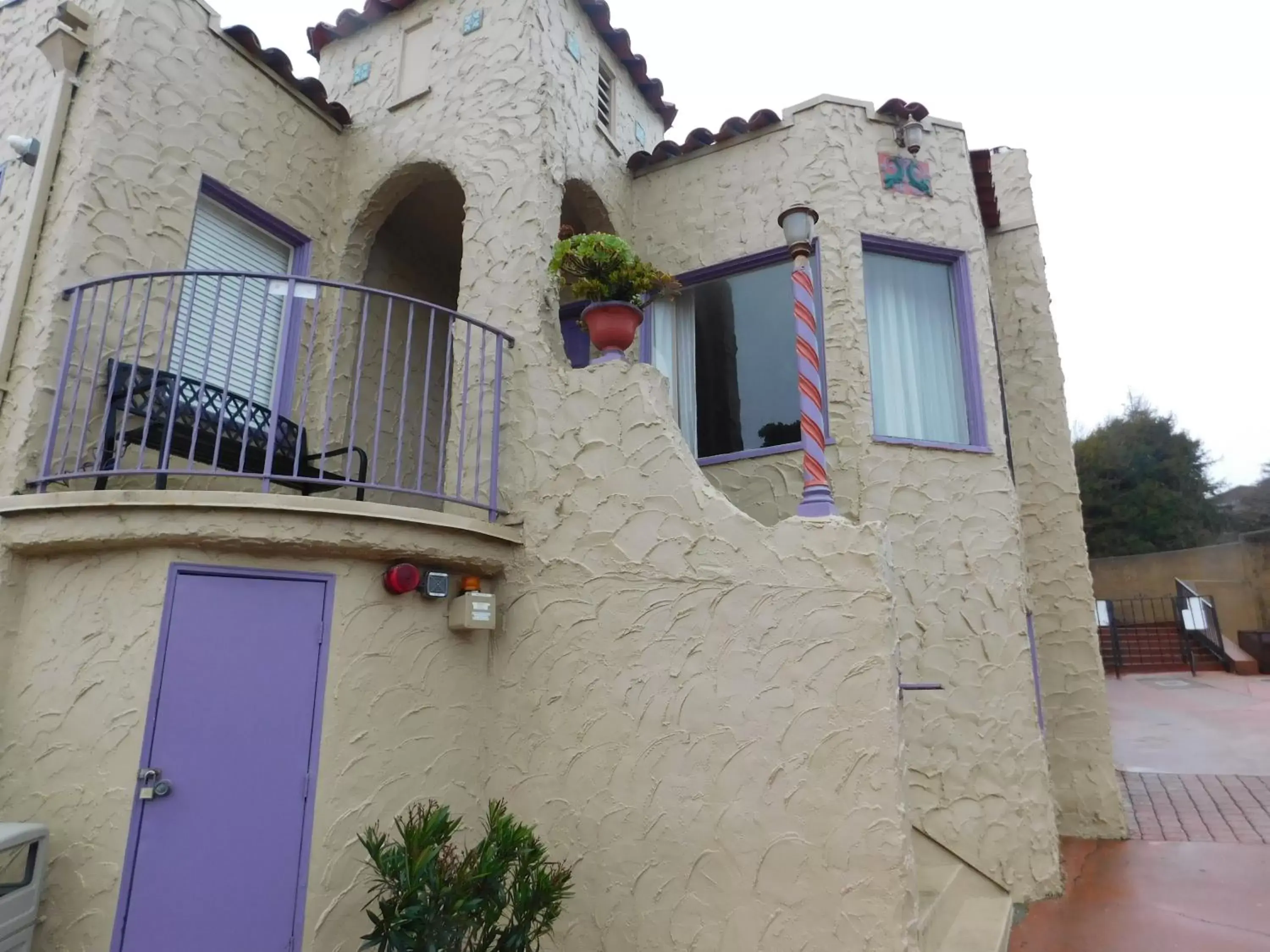 Property Building in Capitola Venetian Hotel