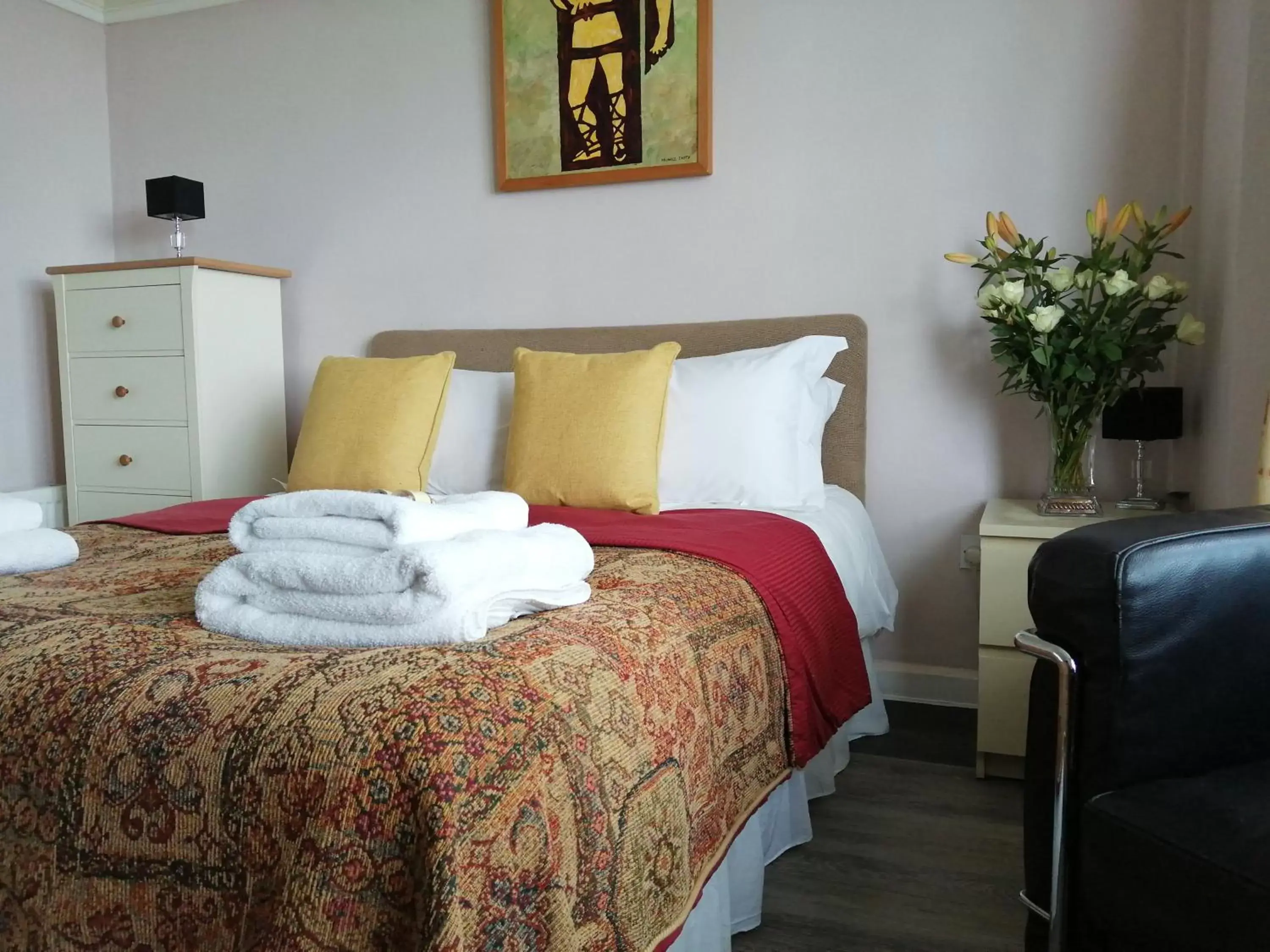 Bedroom, Bed in The Oystercatcher
