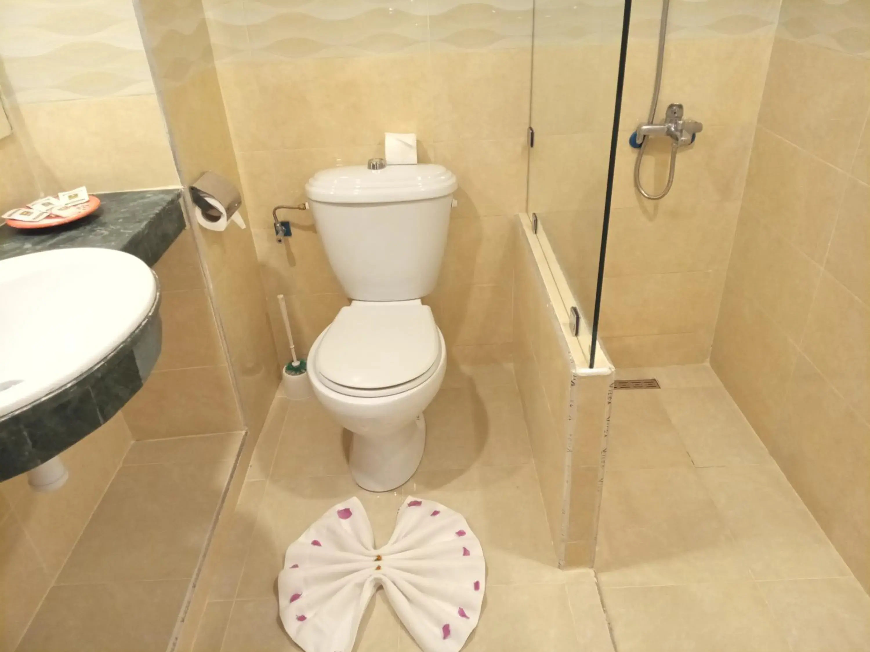 Bathroom in Kenzi Azghor Hotel