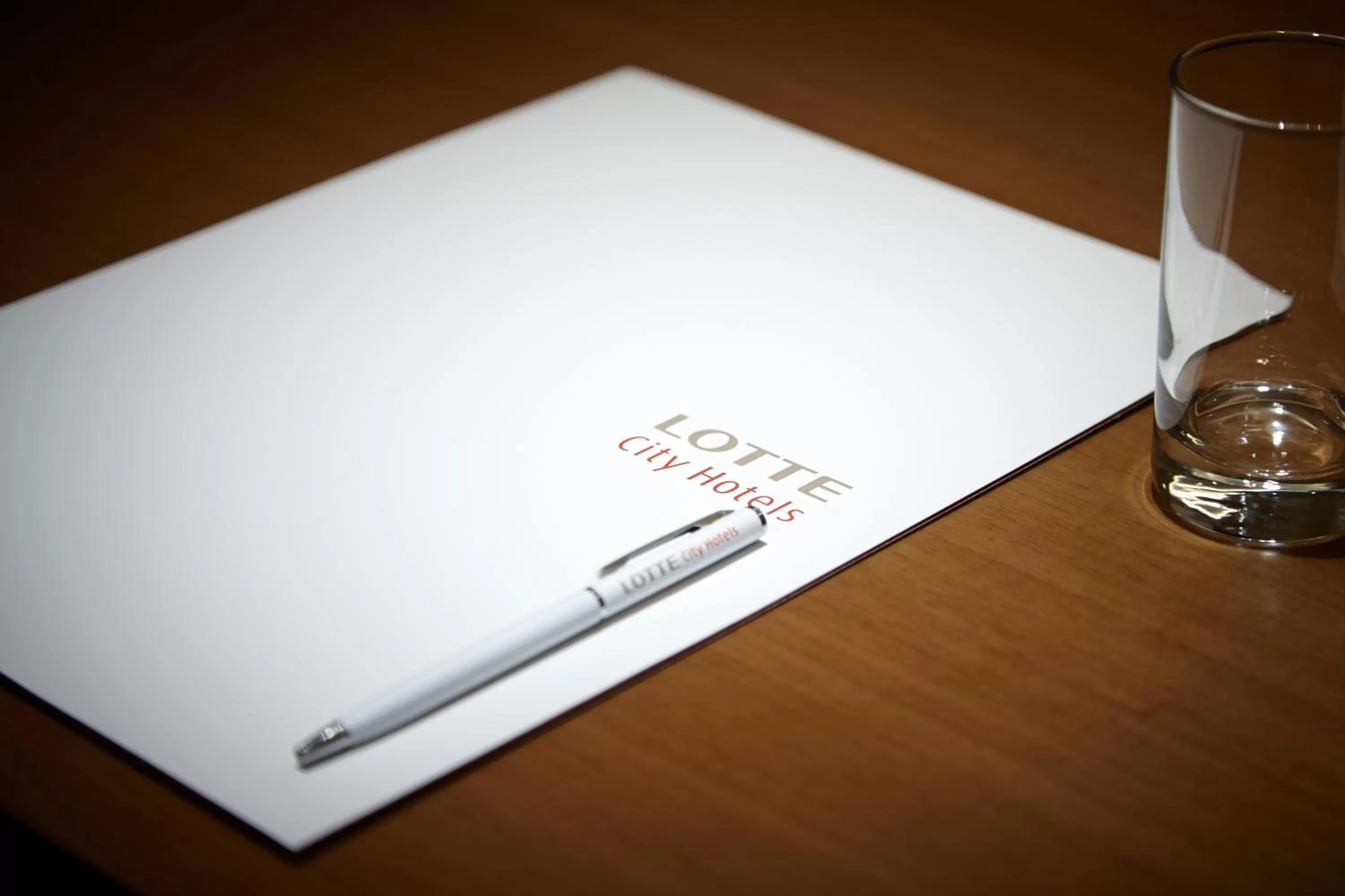 Business facilities in LOTTE CITY HOTEL Myeongdong