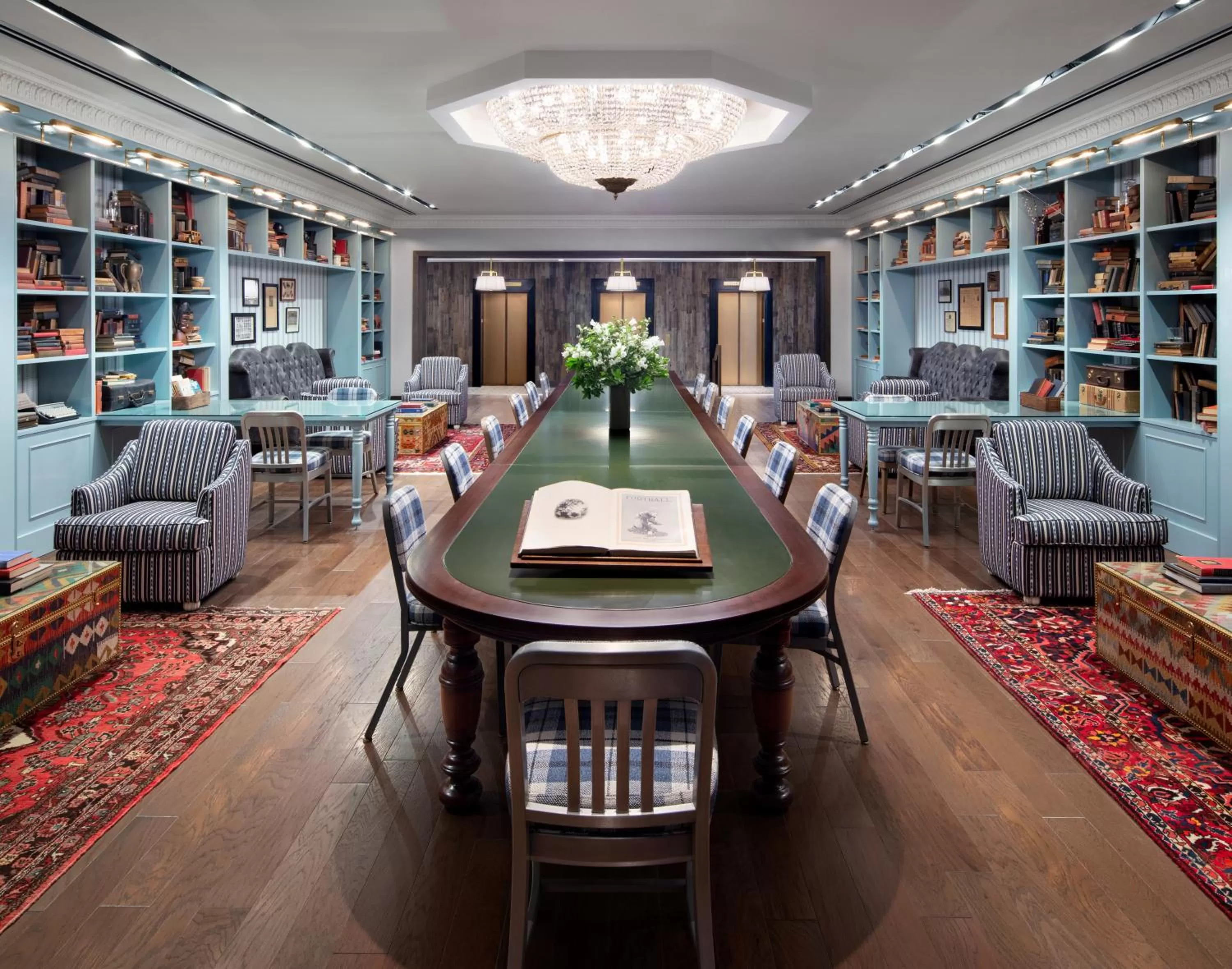 Communal lounge/ TV room in Graduate by Hilton State College