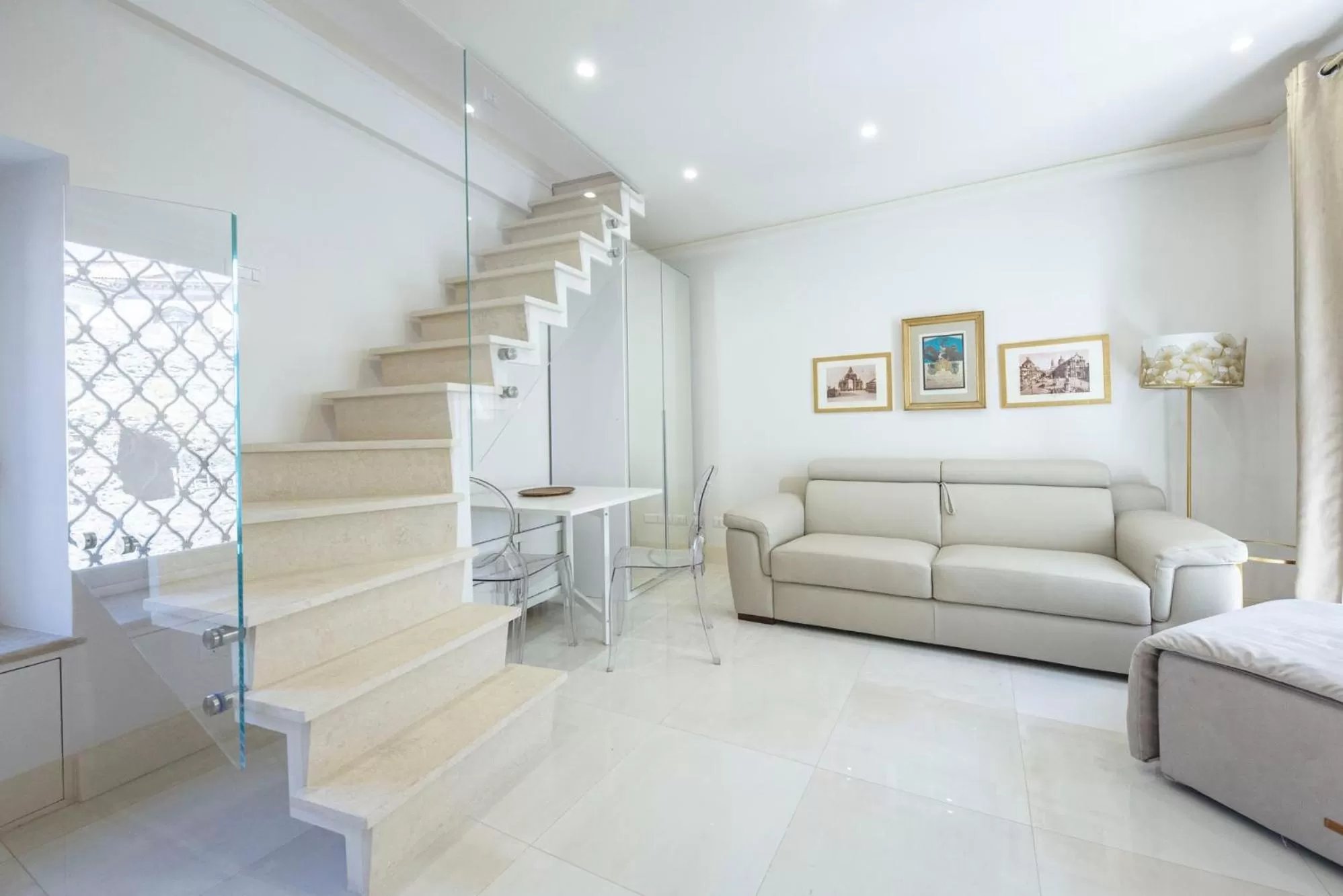 Seating Area in Home dentro il teatro