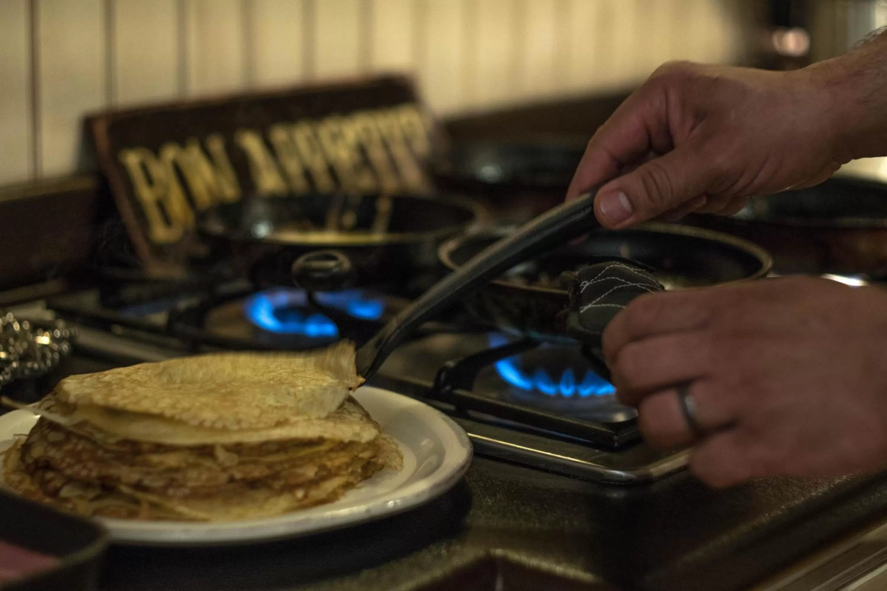 Breakfast in The Victoria Bed & Breakfast