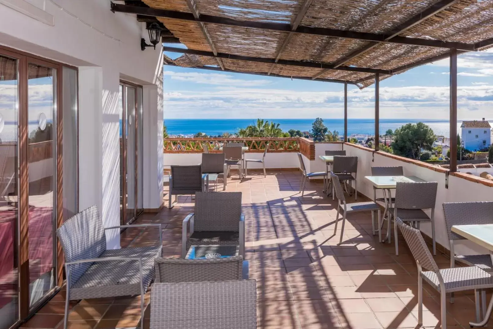 Balcony/Terrace, Restaurant/Places to Eat in Hotel Rural Almazara