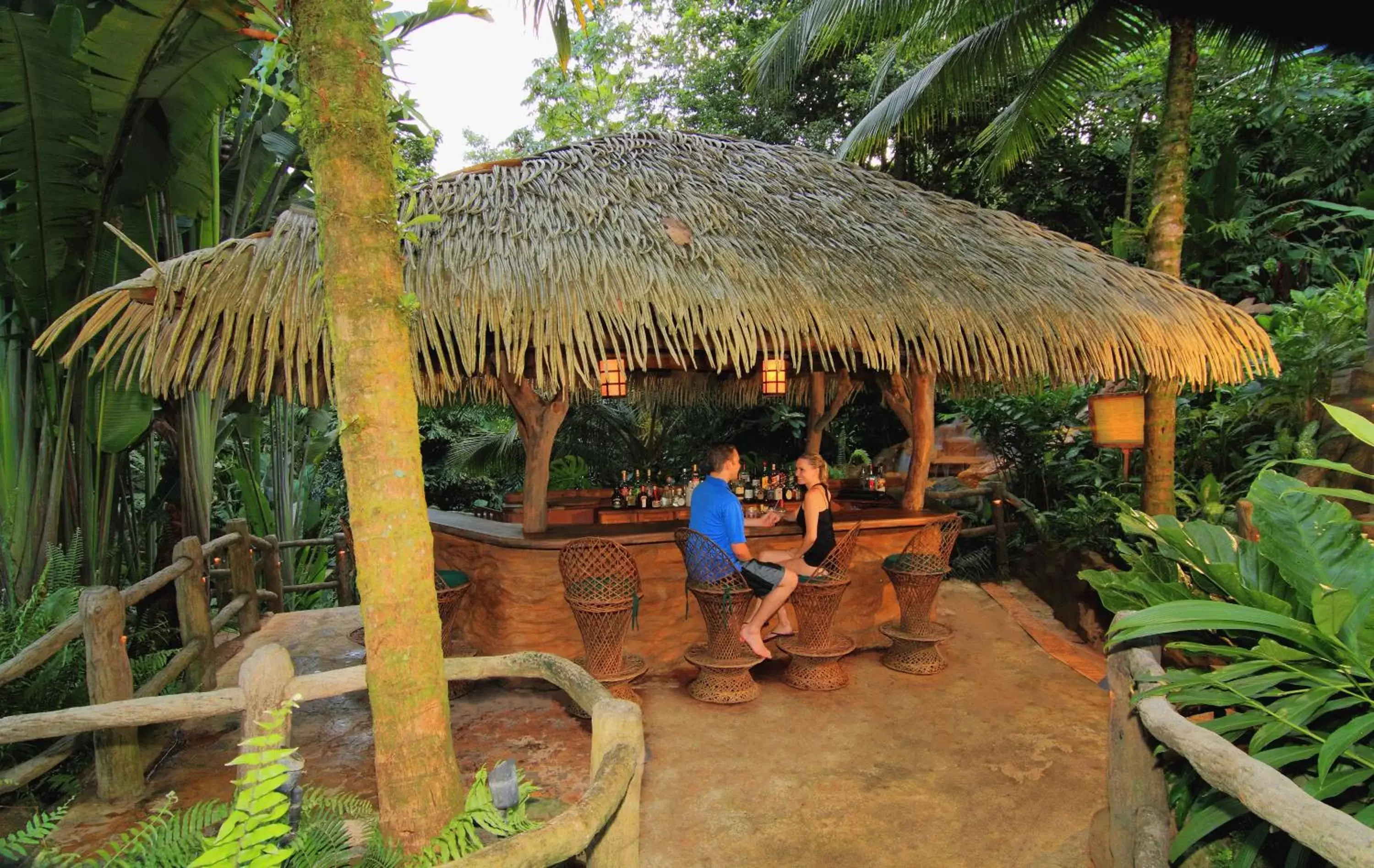 Lounge or bar in The Springs Resort & Spa at Arenal