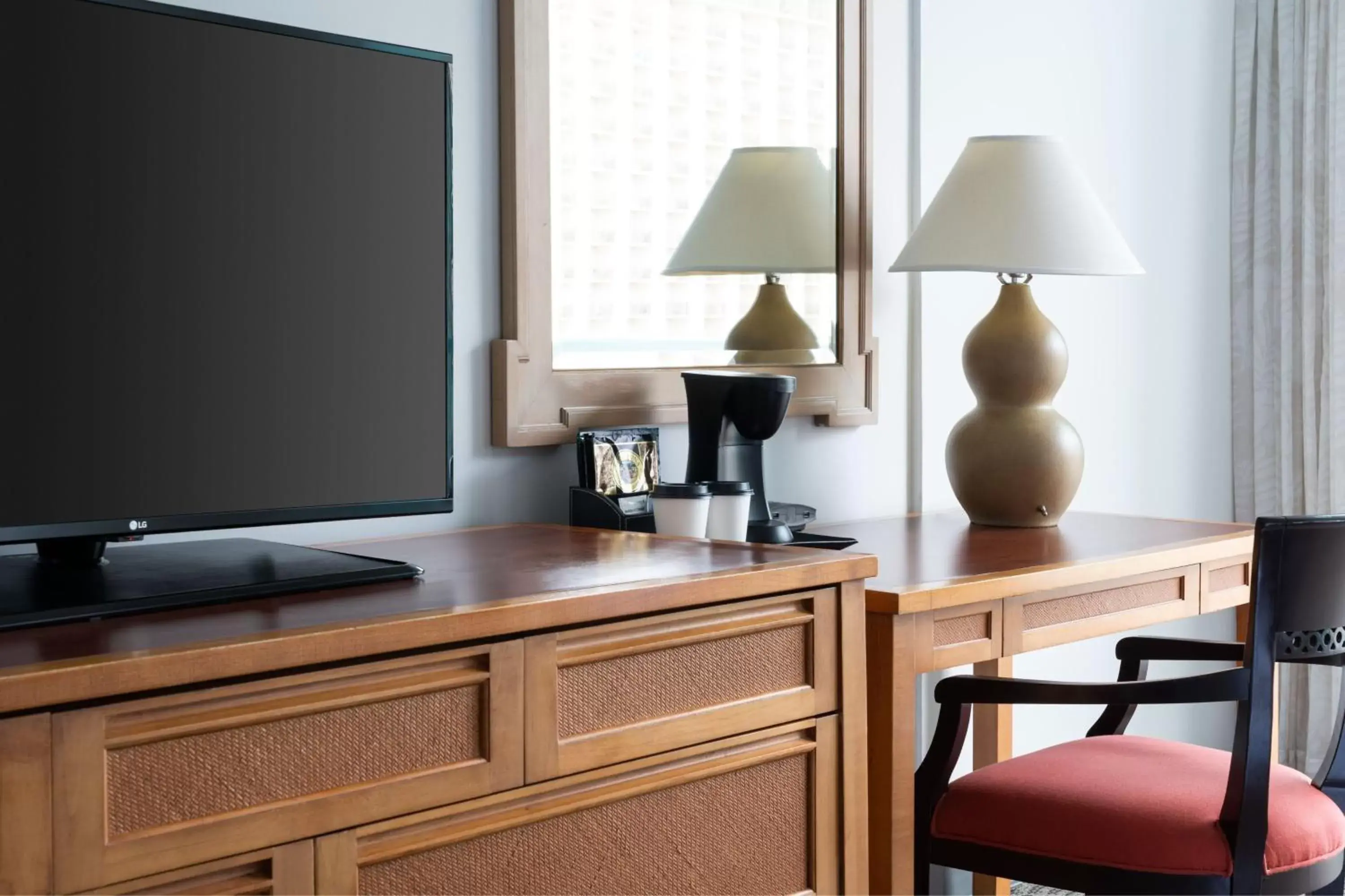 Photo of the whole room, TV/Entertainment Center in Sheraton Princess Kaiulani