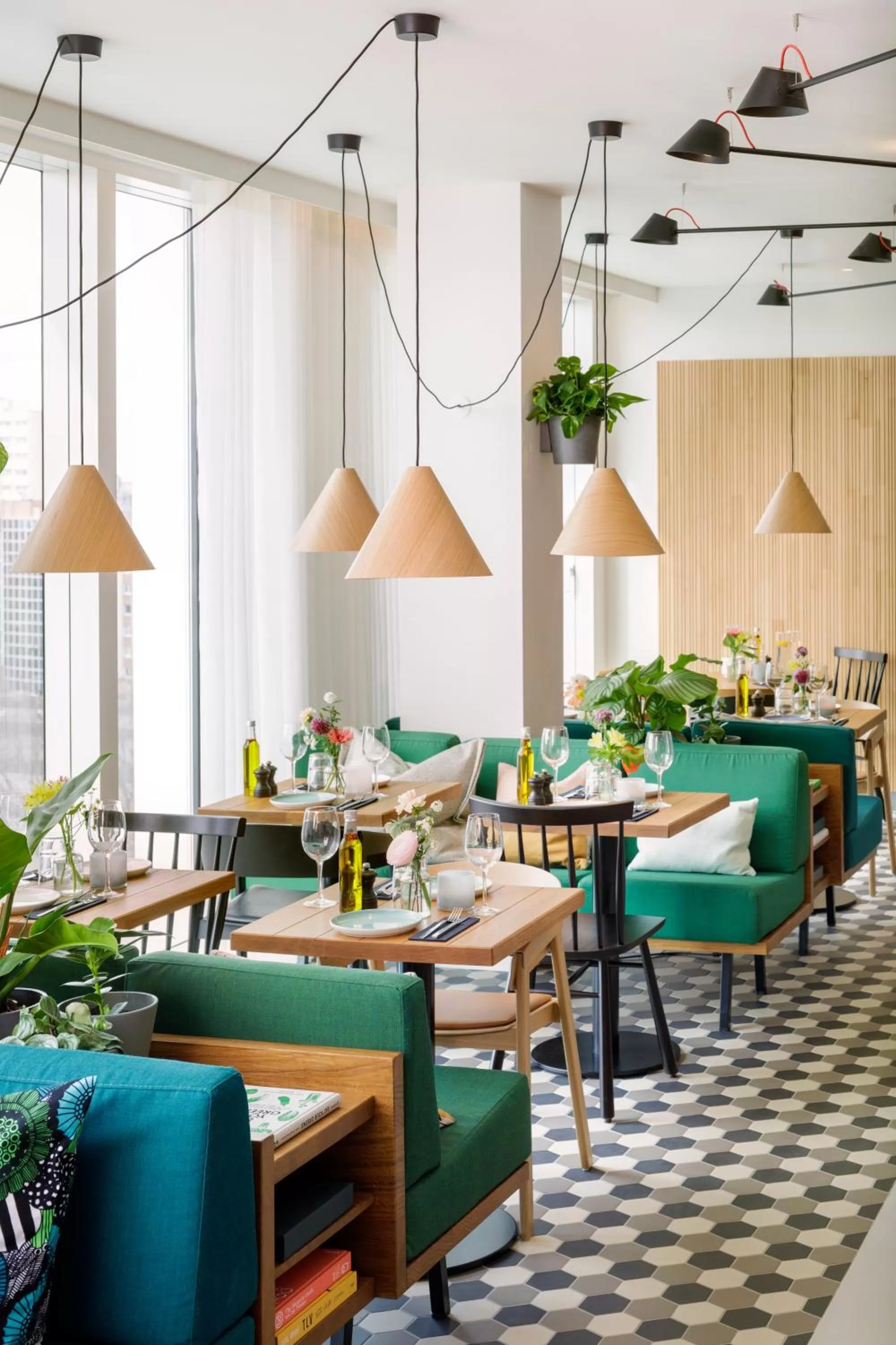 Restaurant/places to eat in Zoku Paris