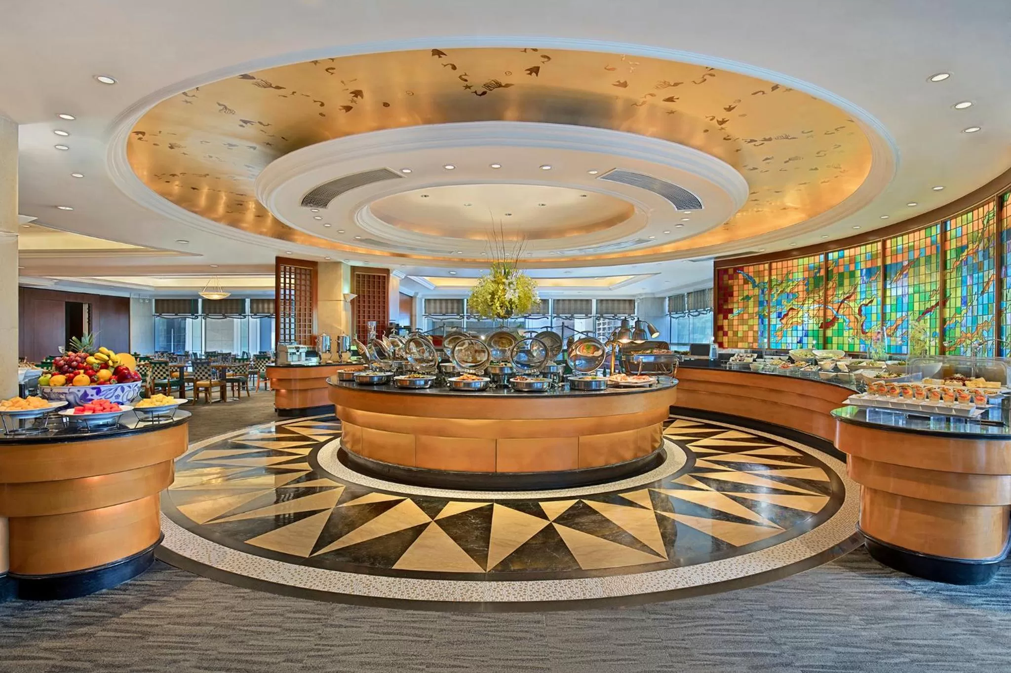 Restaurant/places to eat in Harbour Plaza North Point