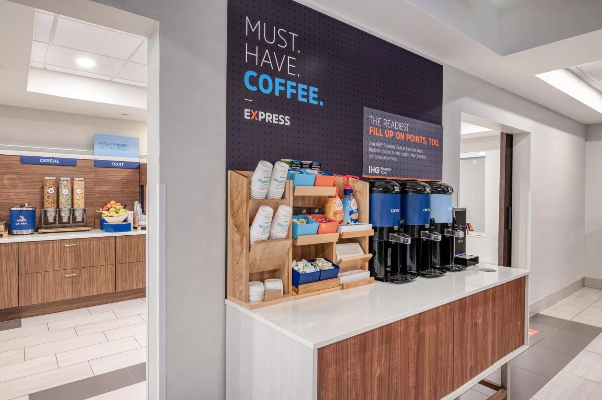 Breakfast in Holiday Inn Express & Suites Vandalia by IHG