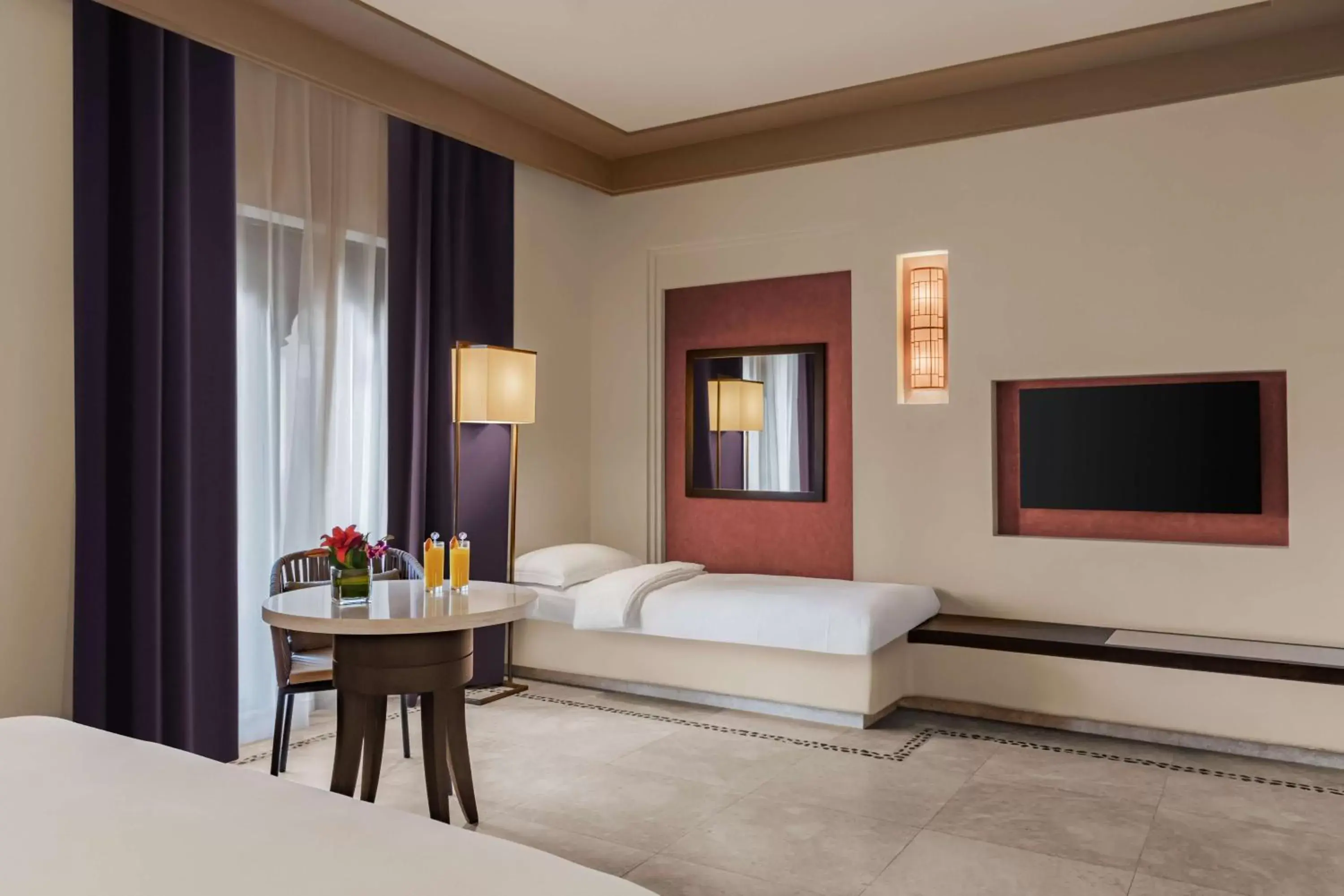 Bedroom, Seating Area in Salalah Rotana Resort