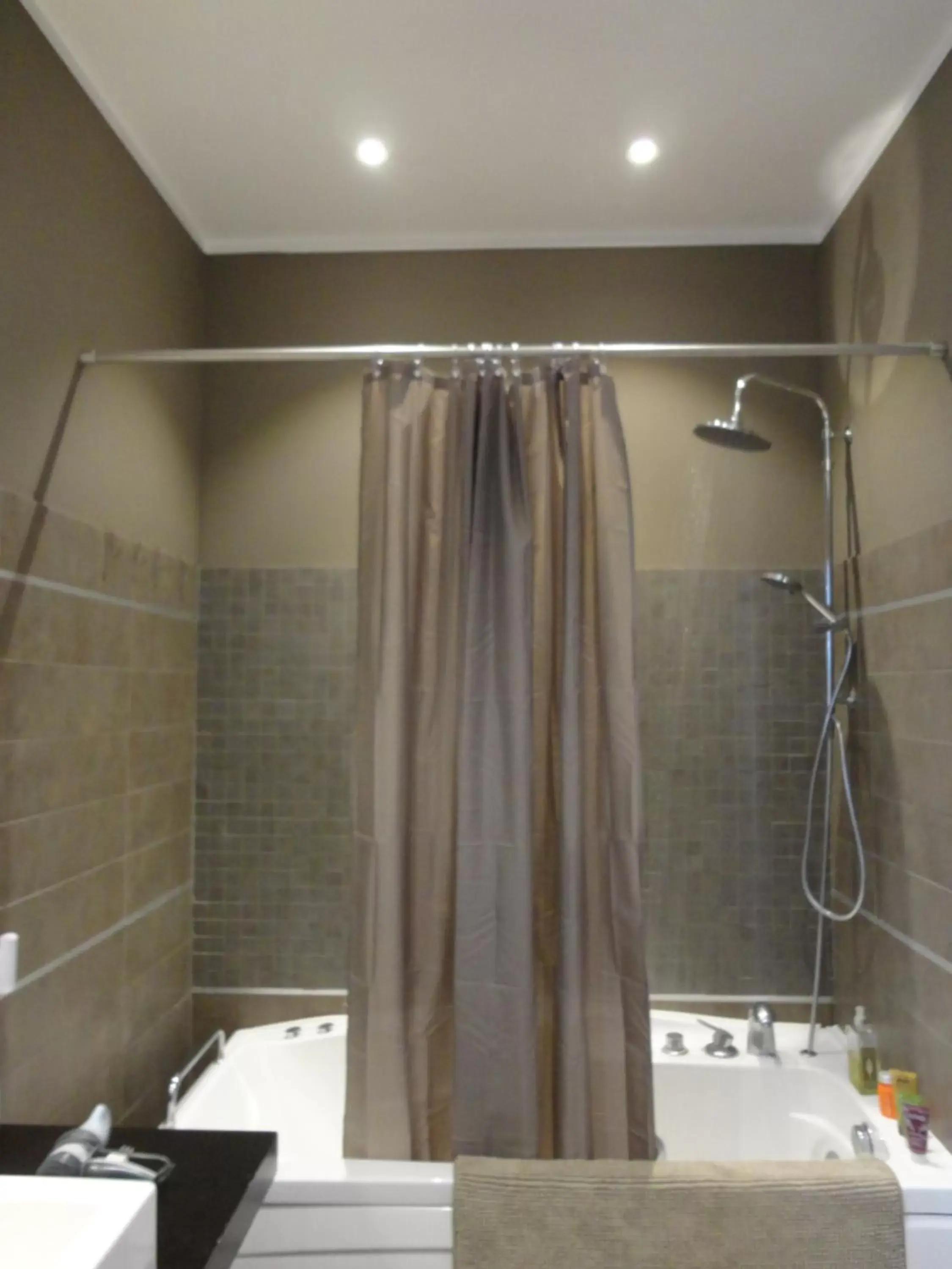 Hot Tub, Bathroom in Nerone's - Sutri Bed & Dinner