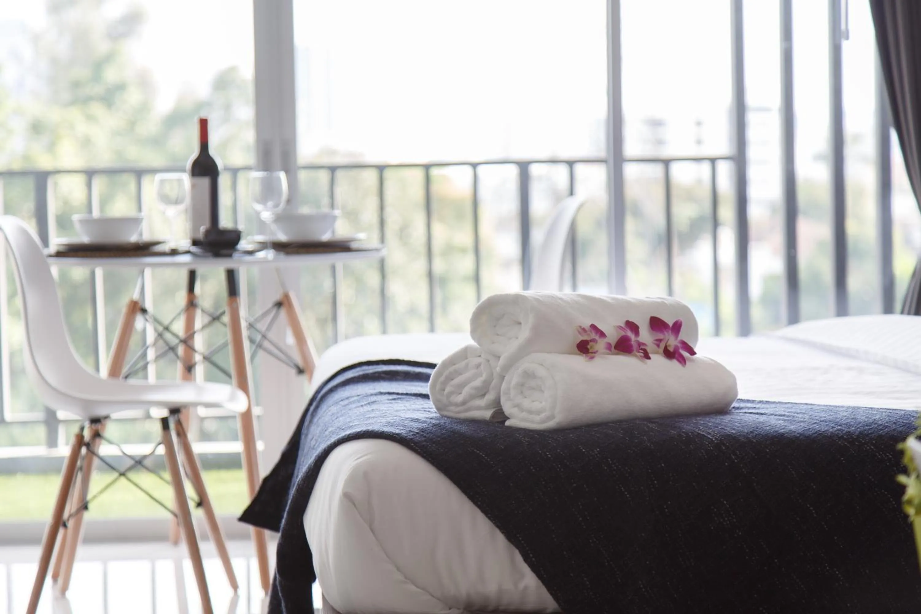 Bedroom, Bed in Q Space Residence