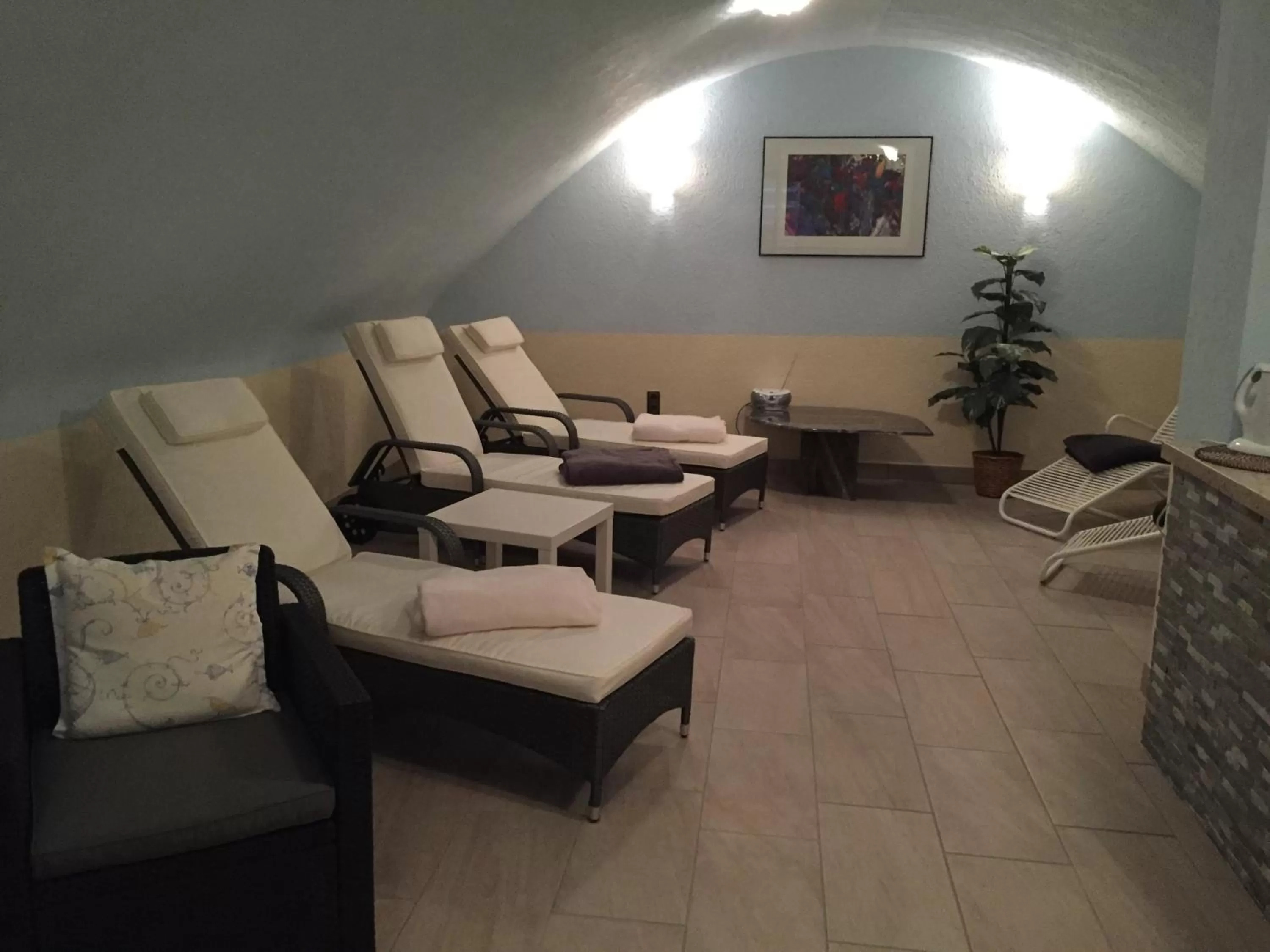 Property building in Hotel Rose Heidelberg inklusive Frühstück, Saunanutzung und Parkplätze nach Verfügbarkeit