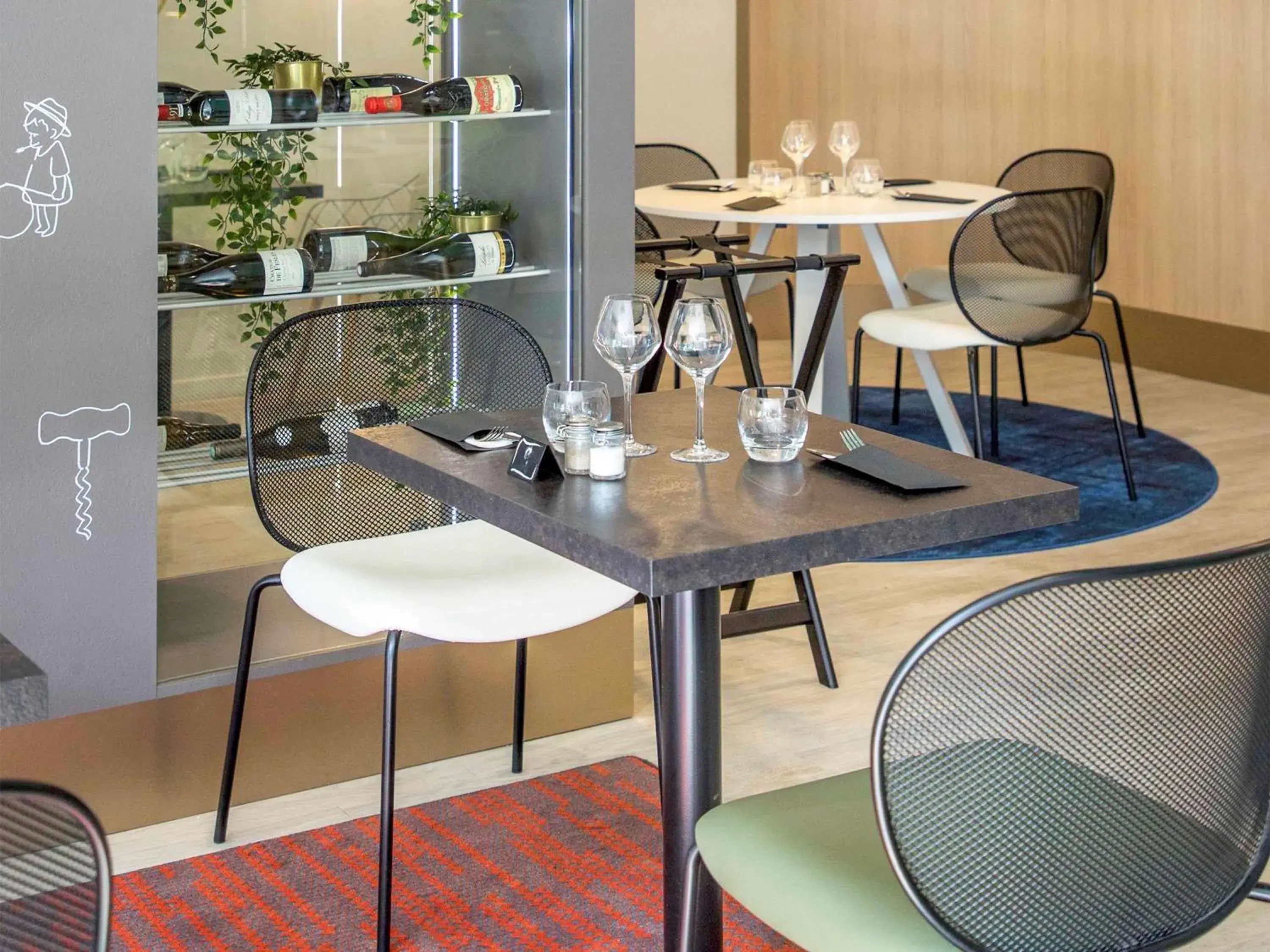 Restaurant/places to eat in Mercure Cavaillon