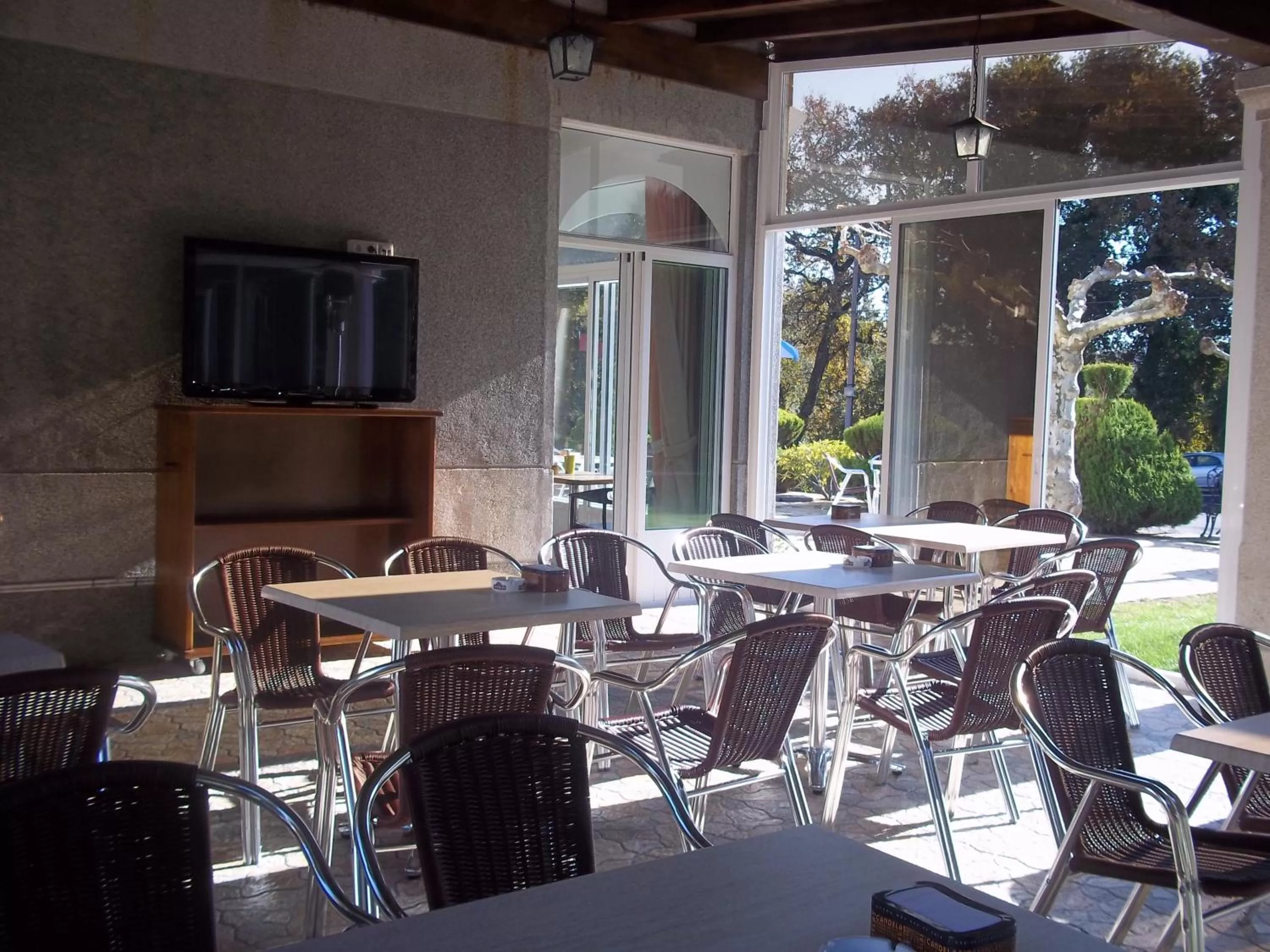 Balcony/Terrace, Restaurant/Places to Eat in Hotel Suiza