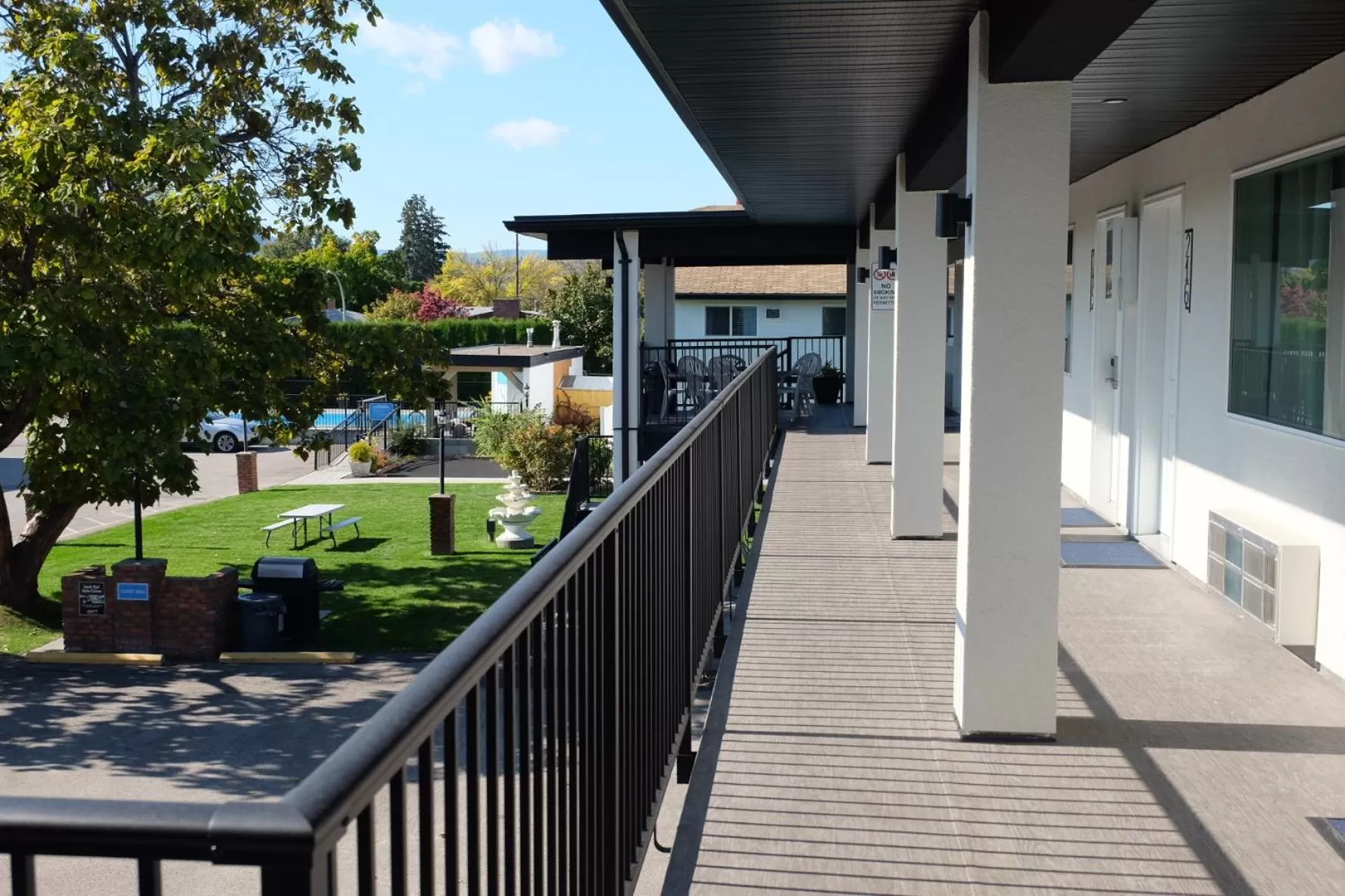 Balcony/Terrace in Oasis Inn